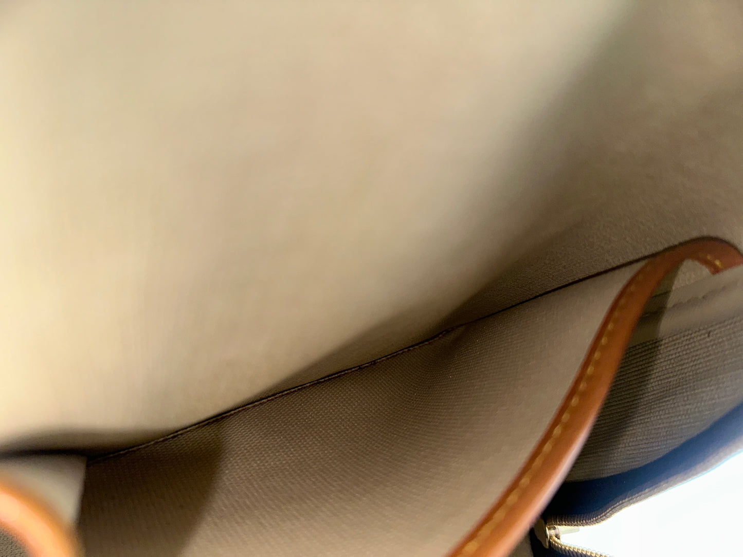 Louis Vuitton Deauville