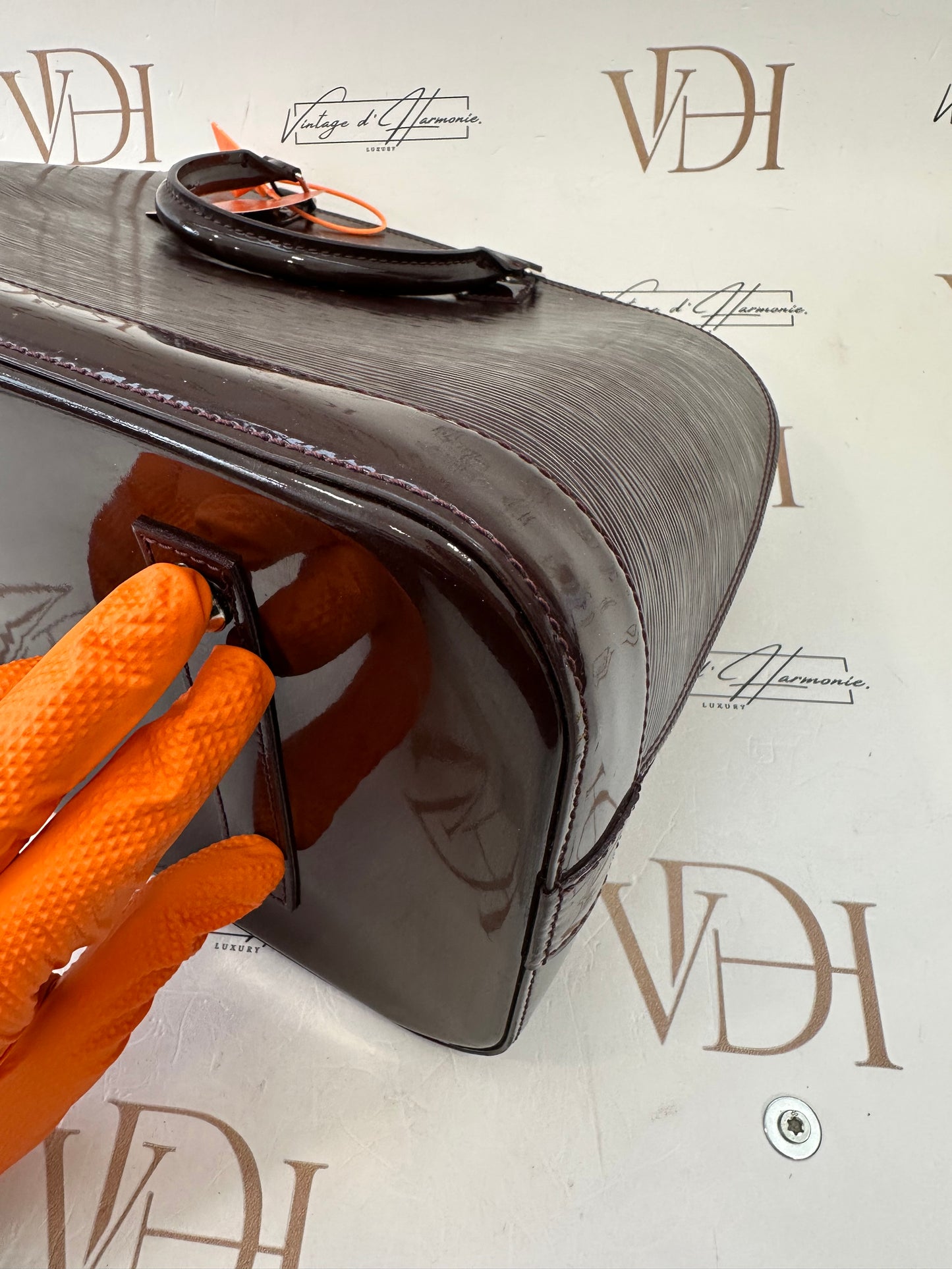382864 - Louis Vuitton Alma GM