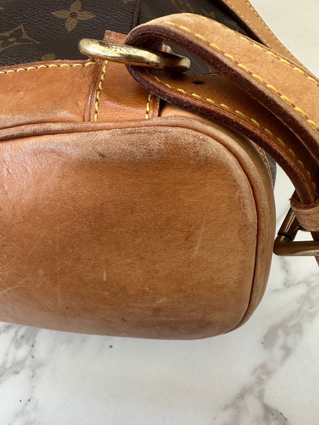 Louis Vuitton Montsouris MM