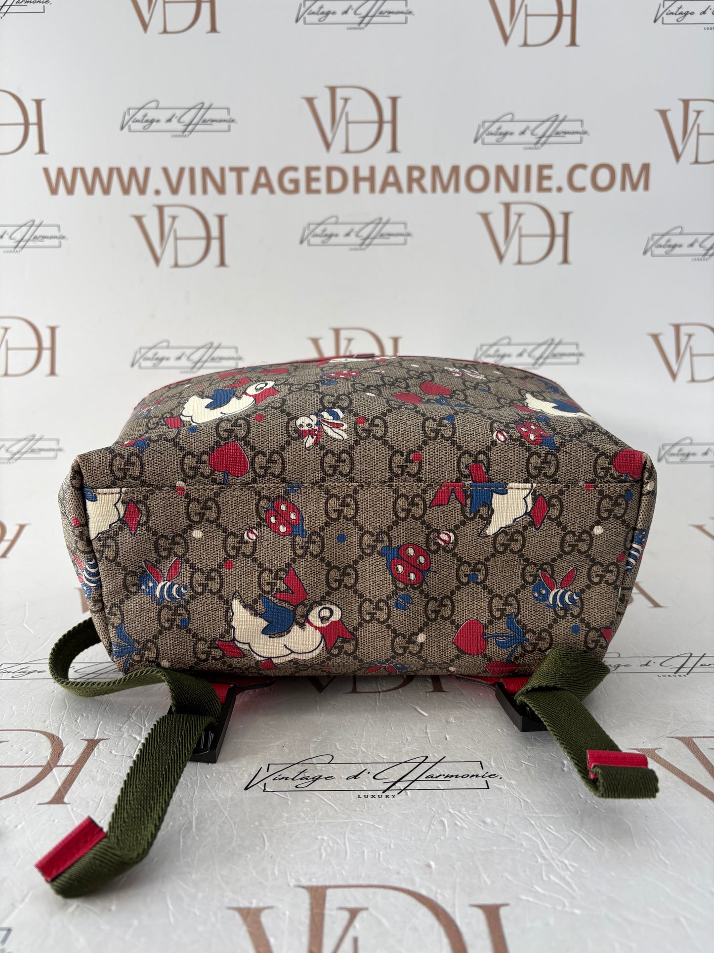 383173 - Gucci Backpack