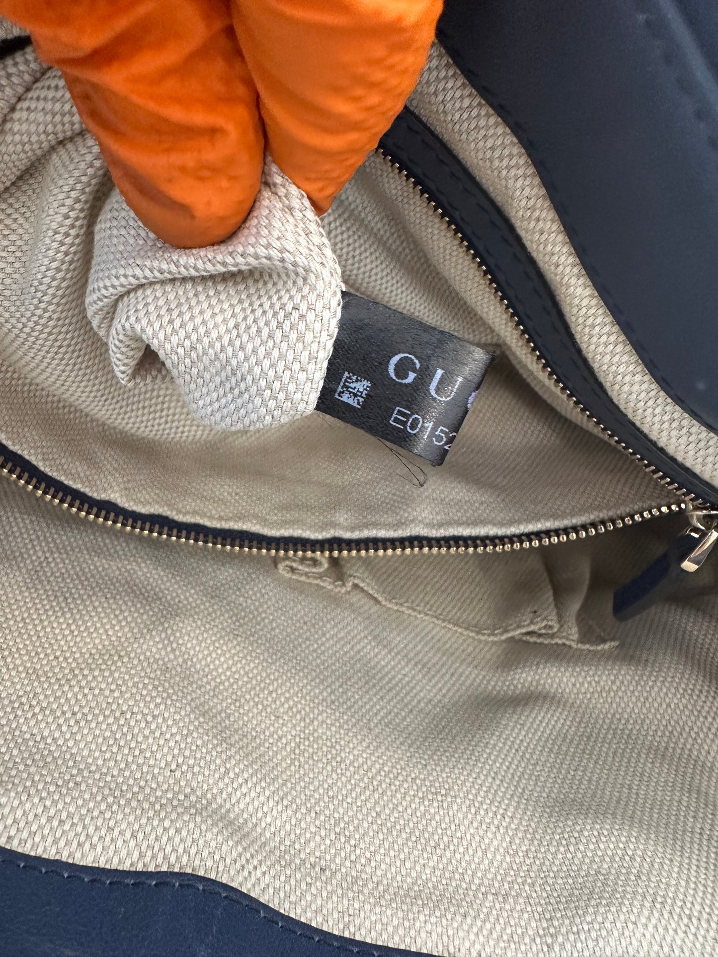 382460 - Gucci Soho