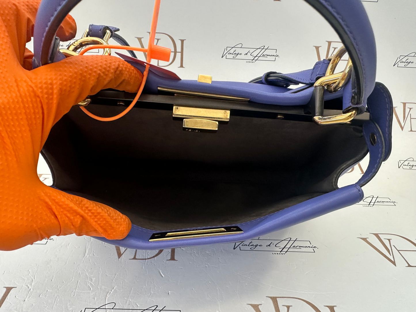 382676 - Fendi Peekaboo