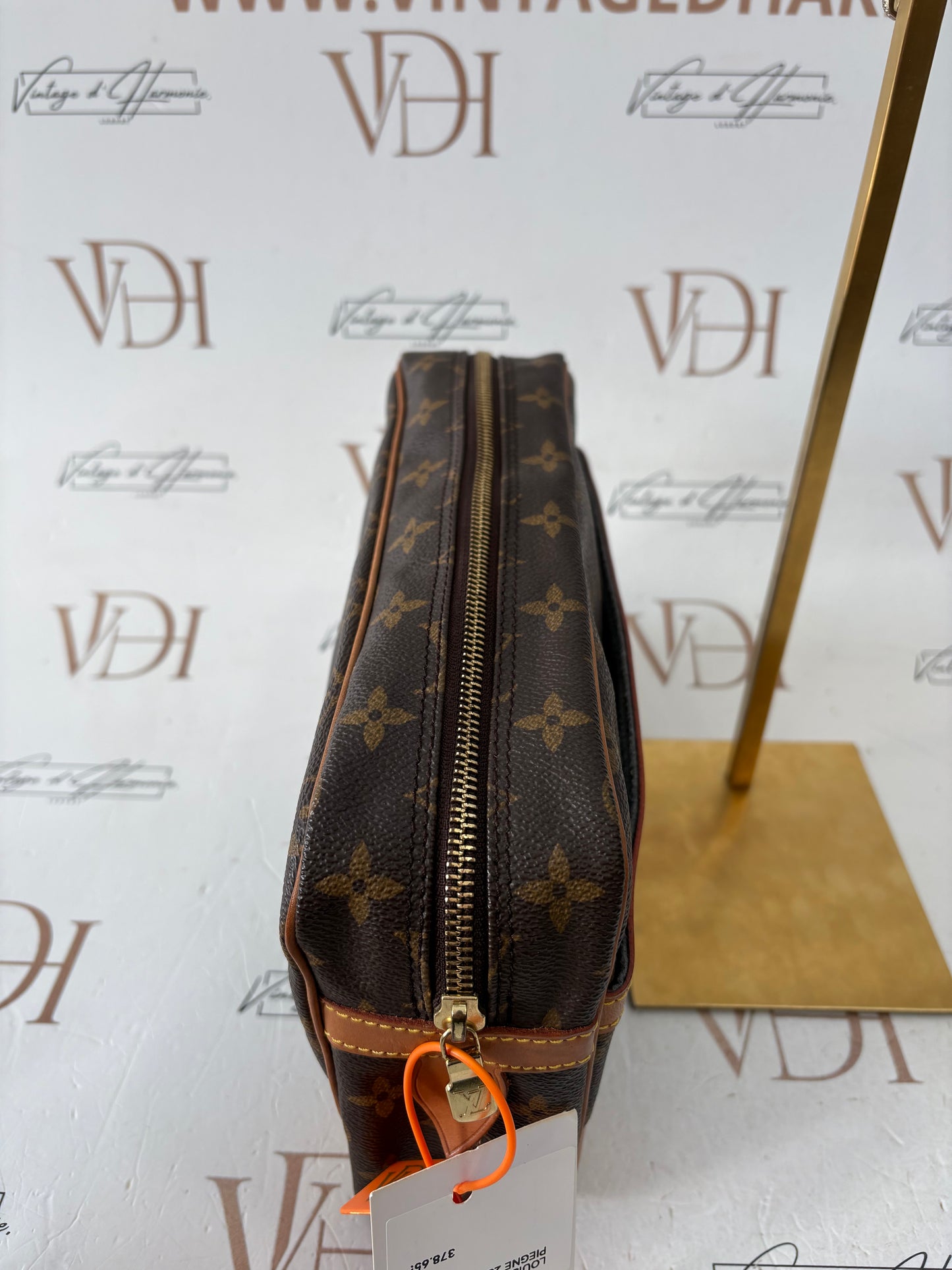 018927 - Louis Vuitton Compiegne 28
