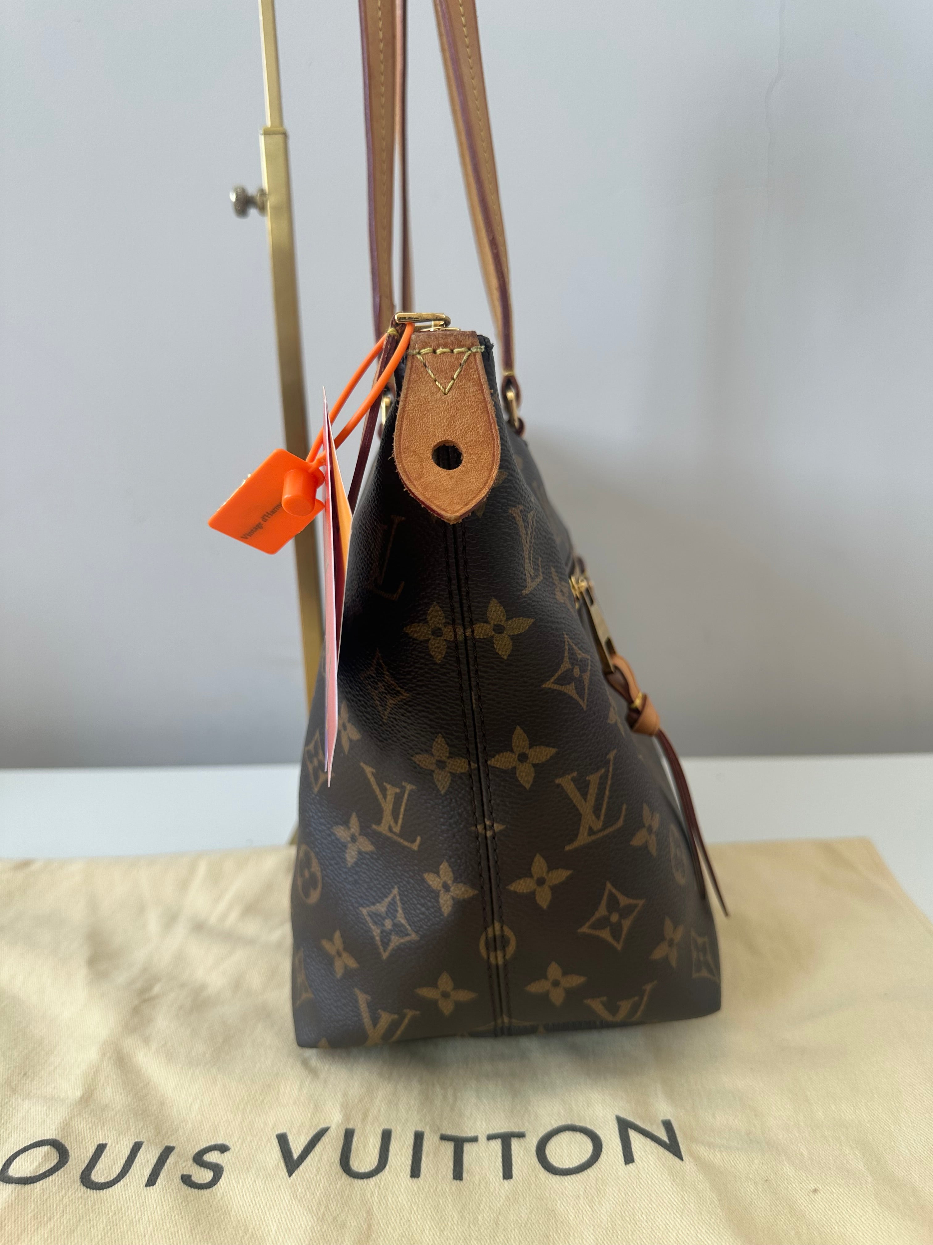 Louis Vuitton Lena