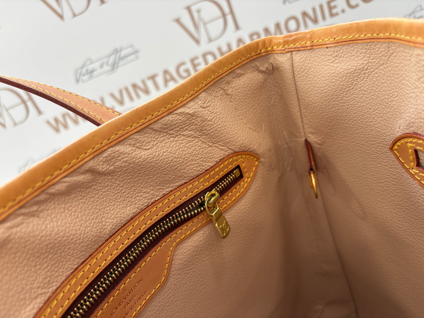 018790 - Louis Vuitton Bucket GM