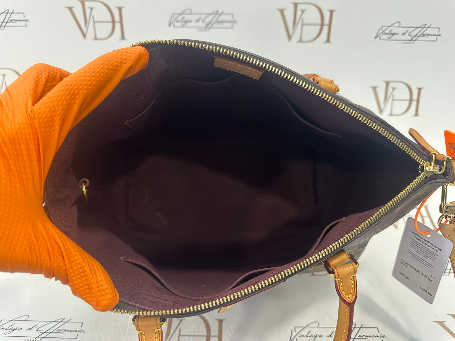 382760 - Louis Vuitton Turenne