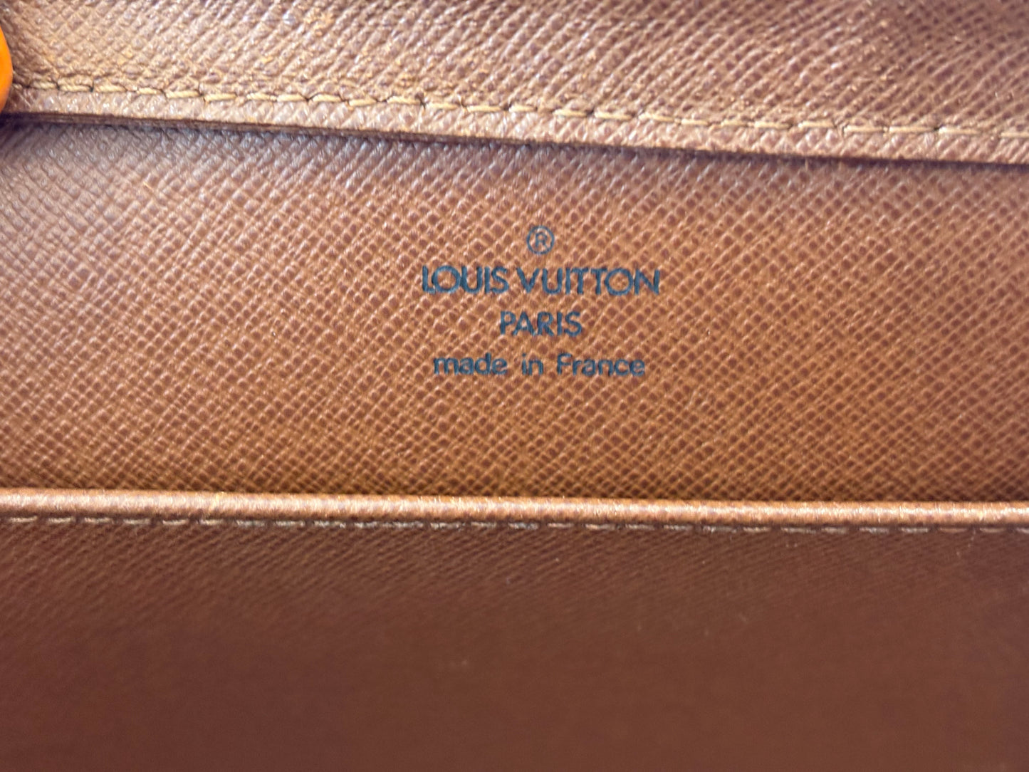 018295 - Louis Vuitton Orsay
