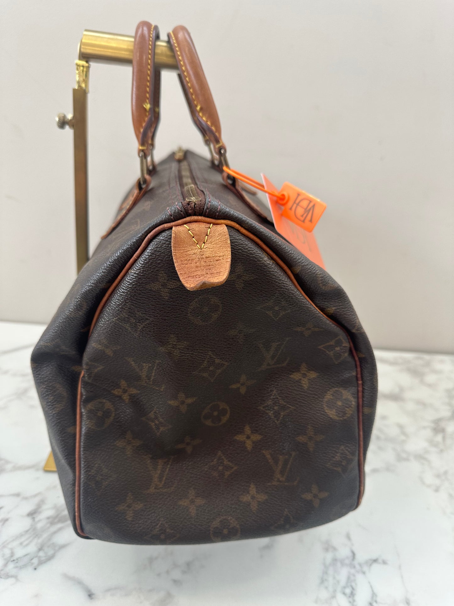 Louis Vuitton Speedy 35
