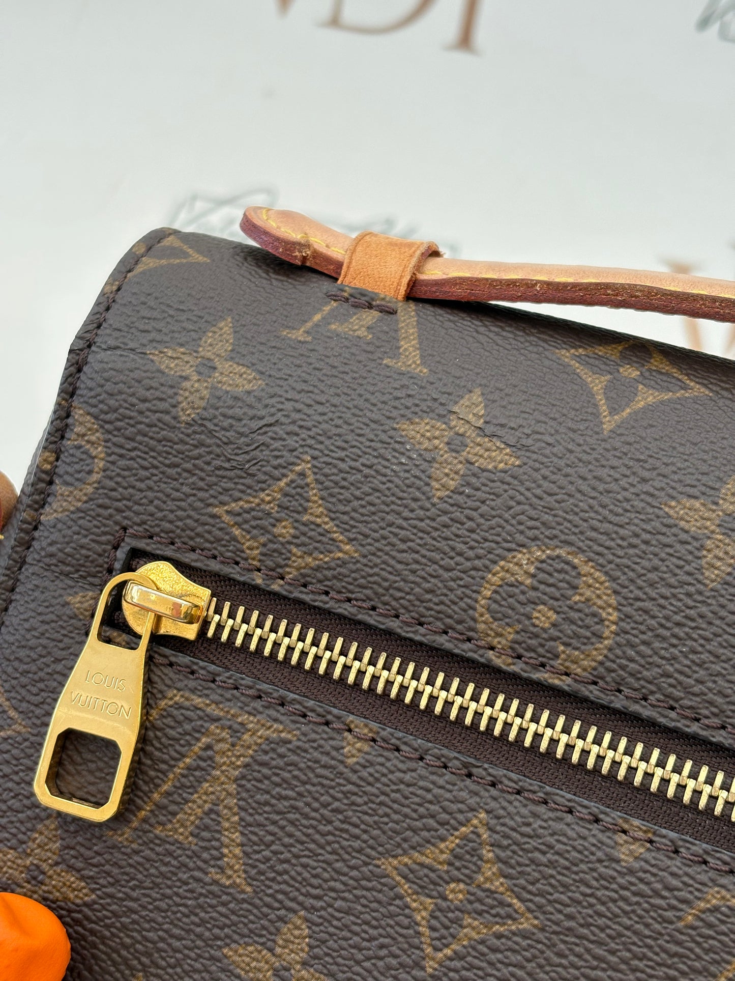 383483 - Louis Vuitton Metis