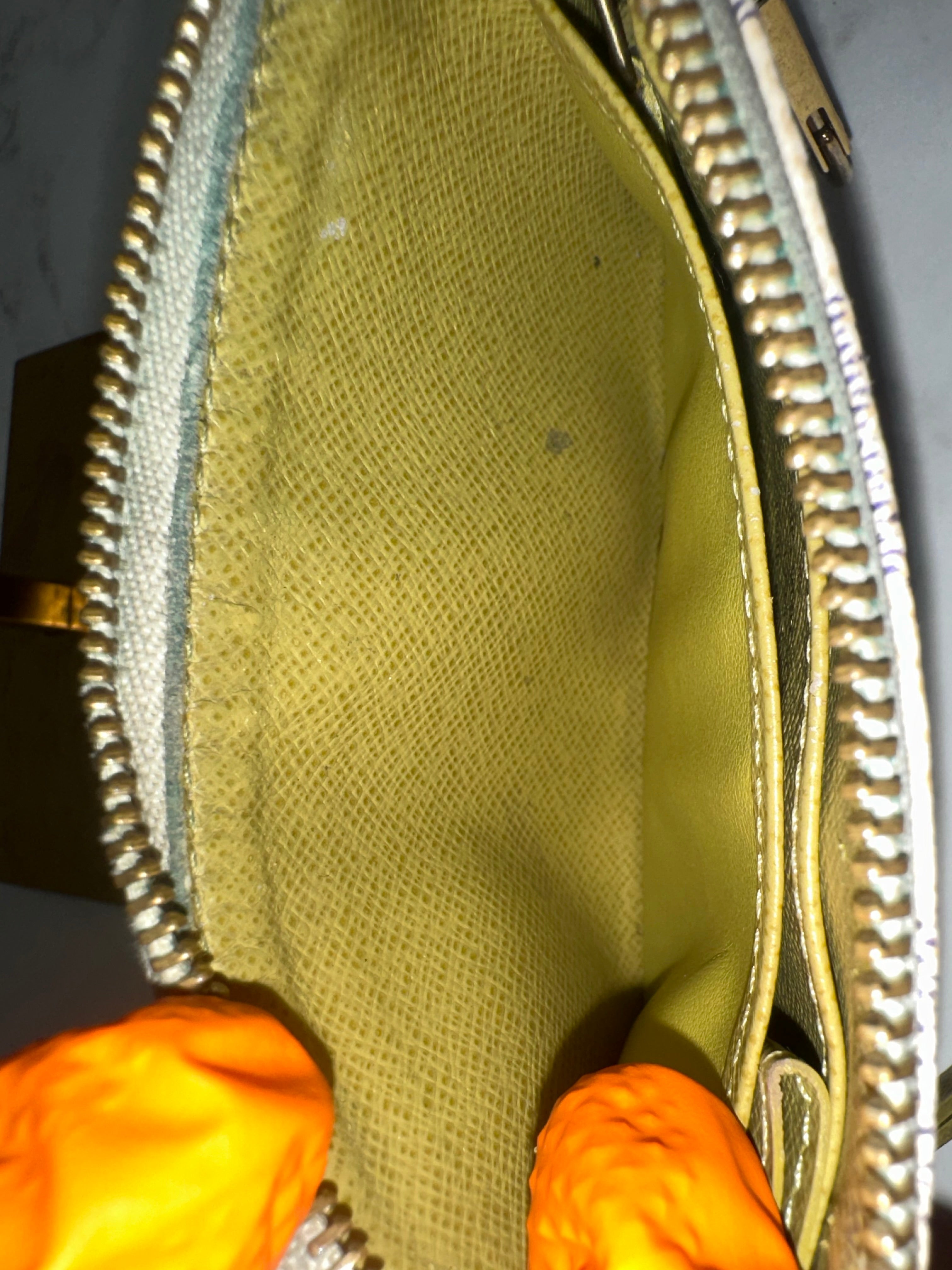 Louis Vuitton Cles Azur