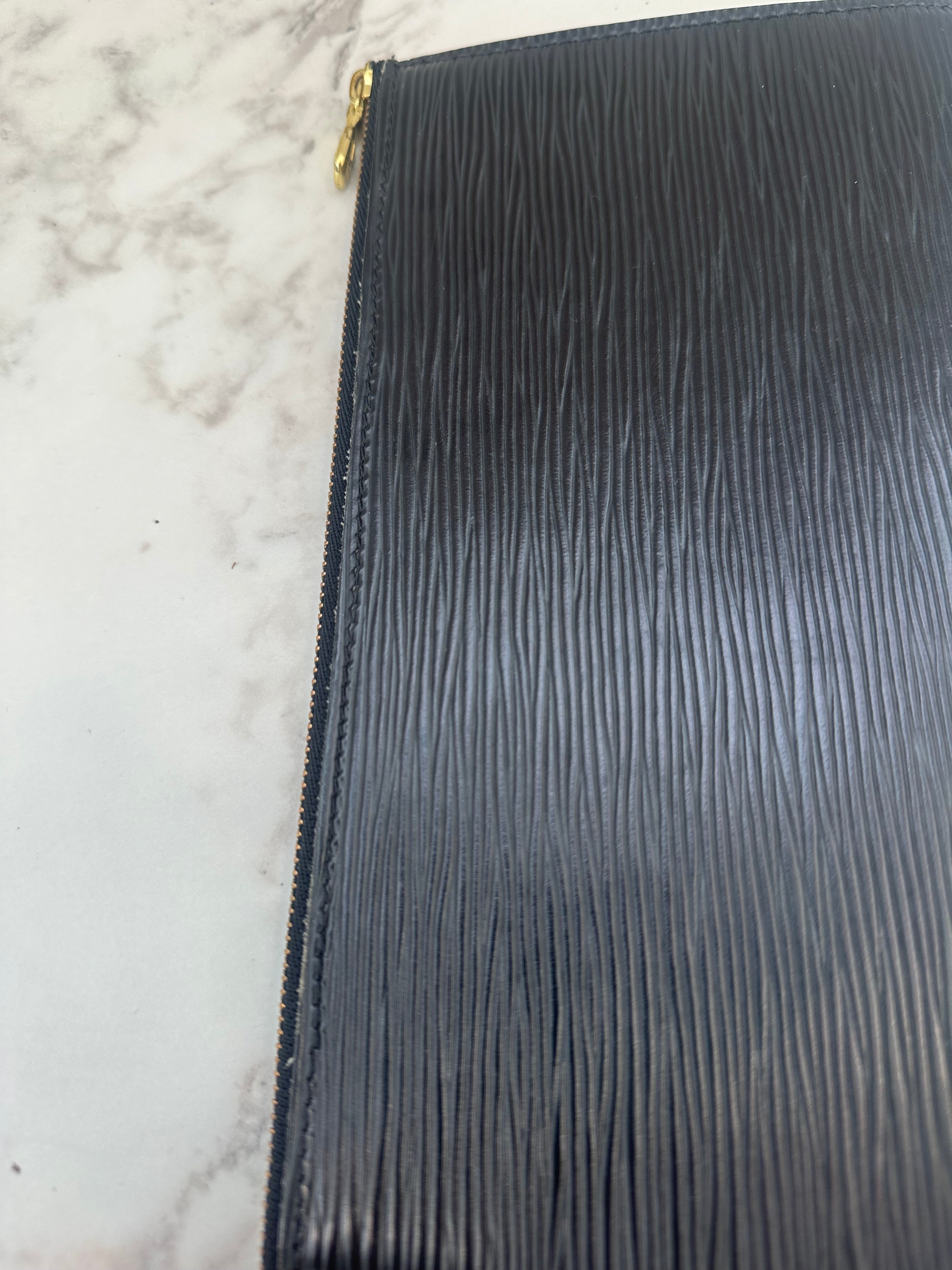 Louis Vuitton Epi Black Pochette