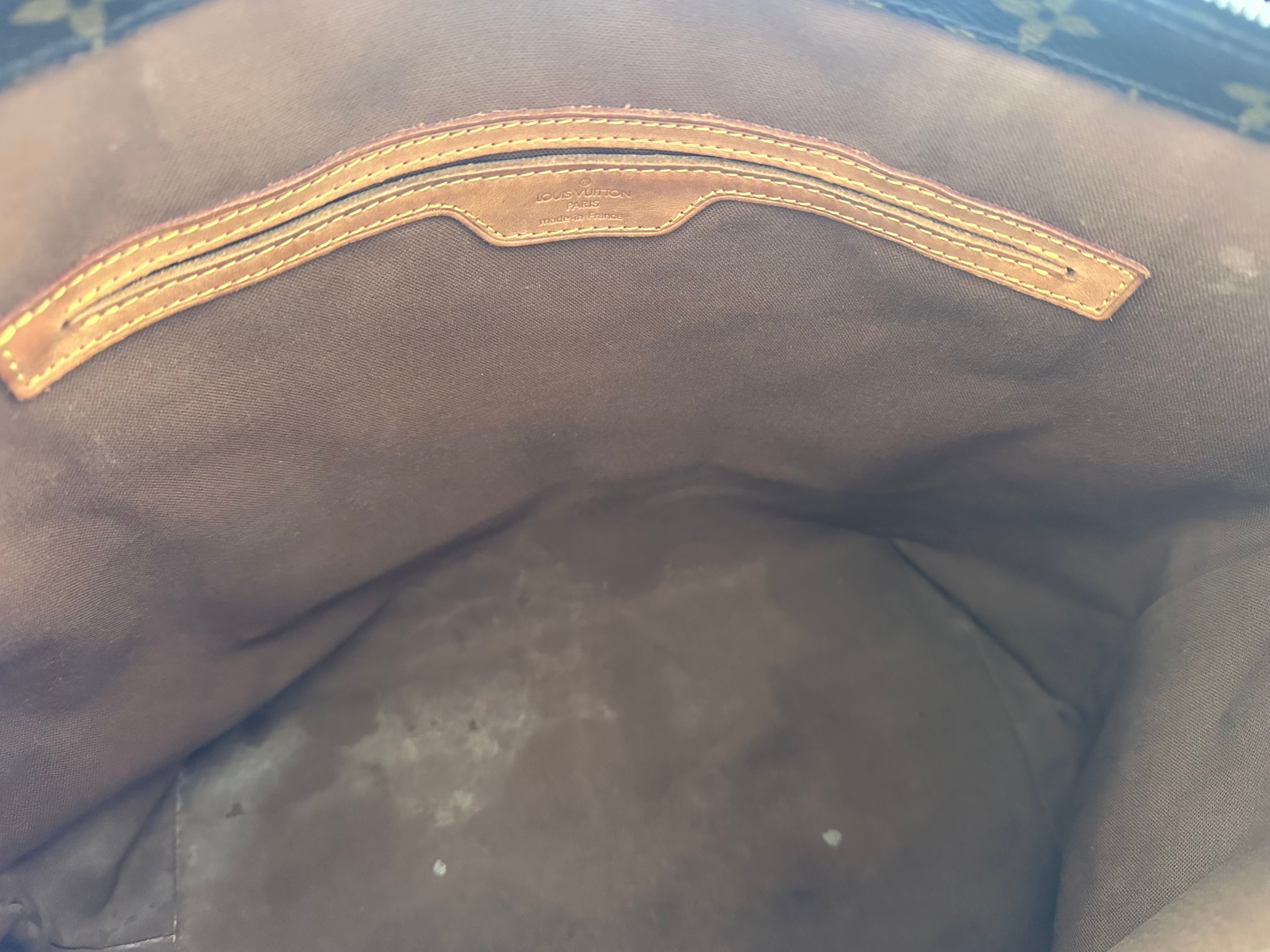 Louis Vuitton Cabas Mezzo