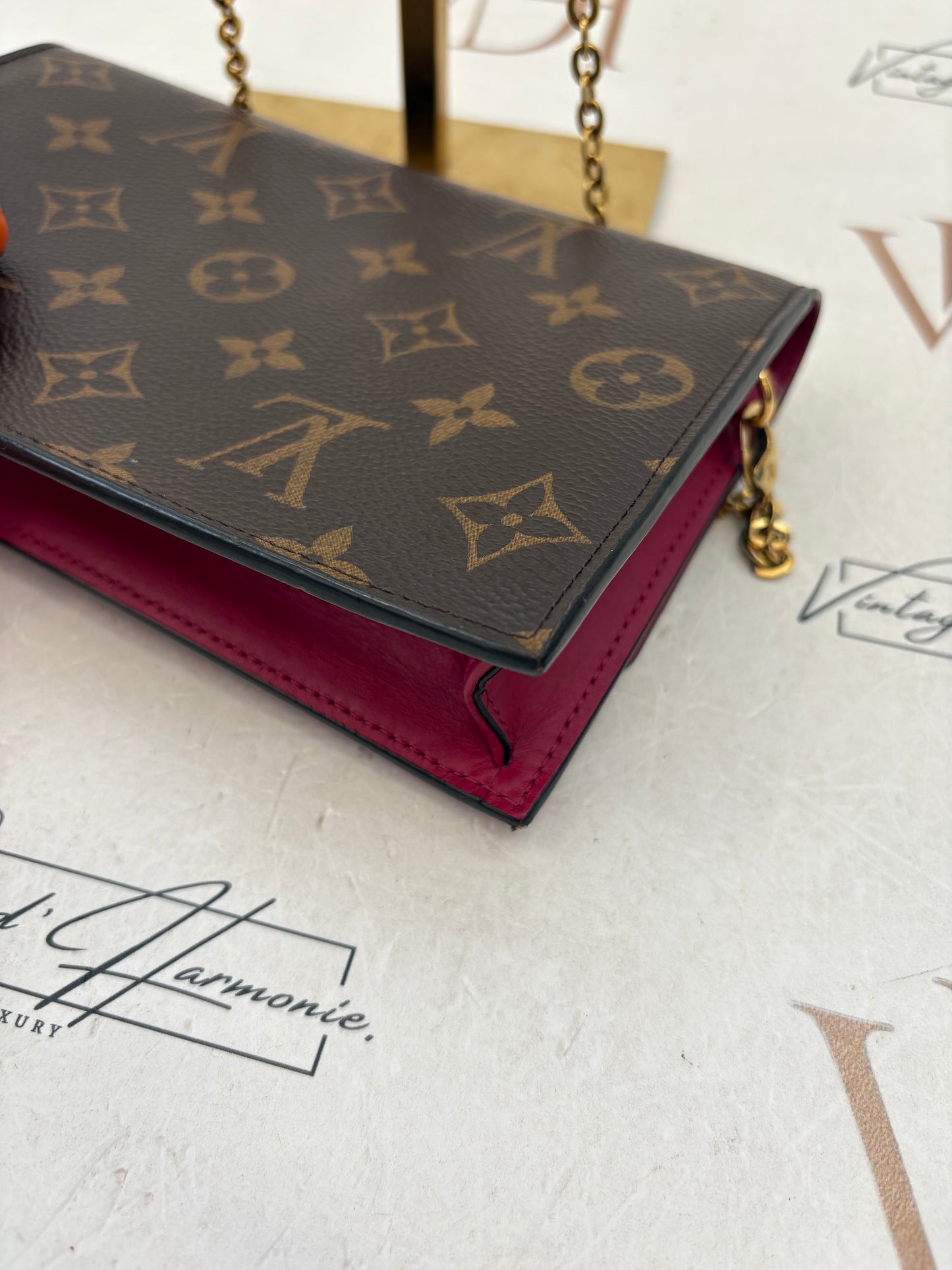 383500 - Louis Vuitton Flore