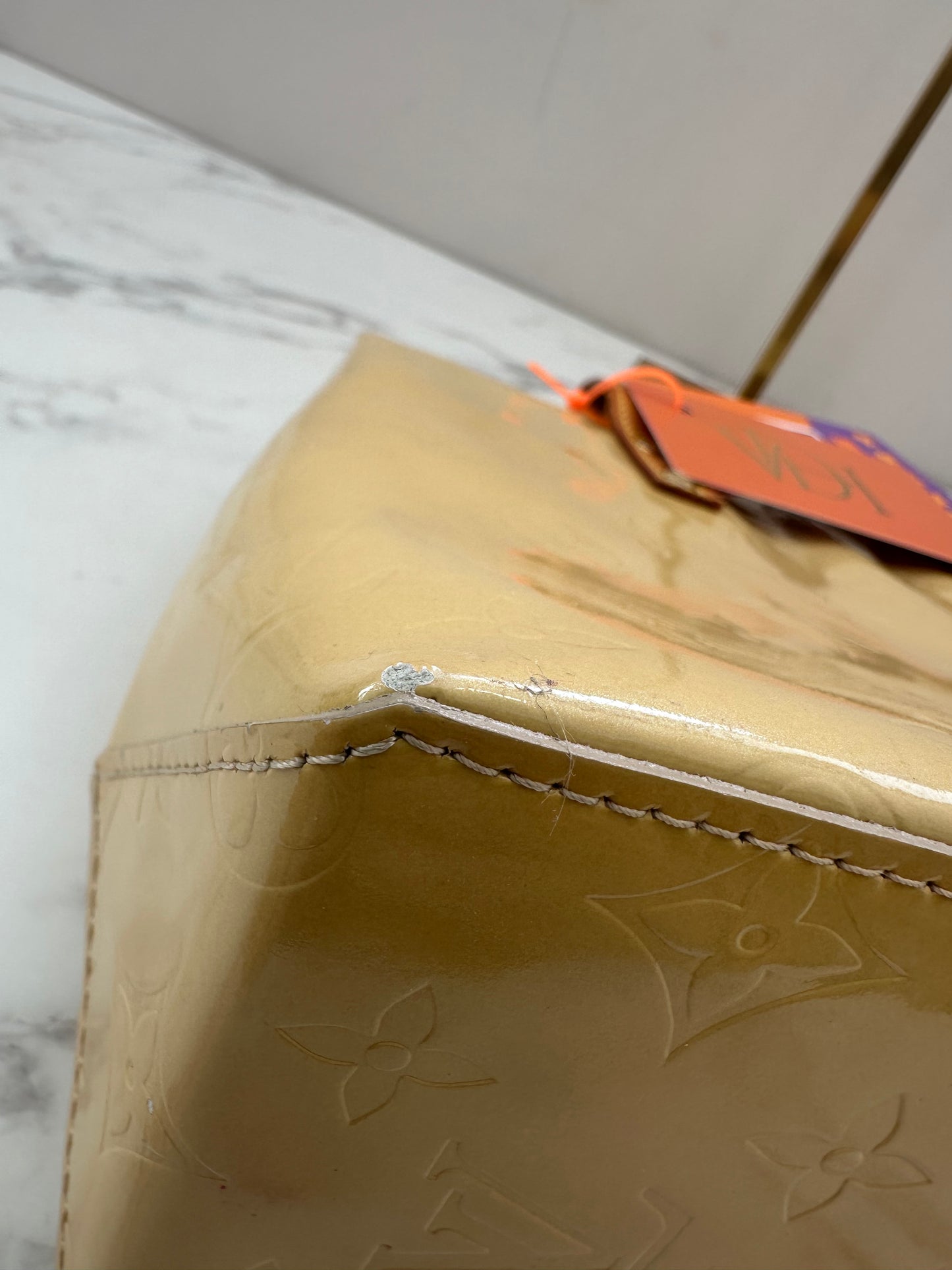 Louis Vuitton Reade PM Vernis Yellow