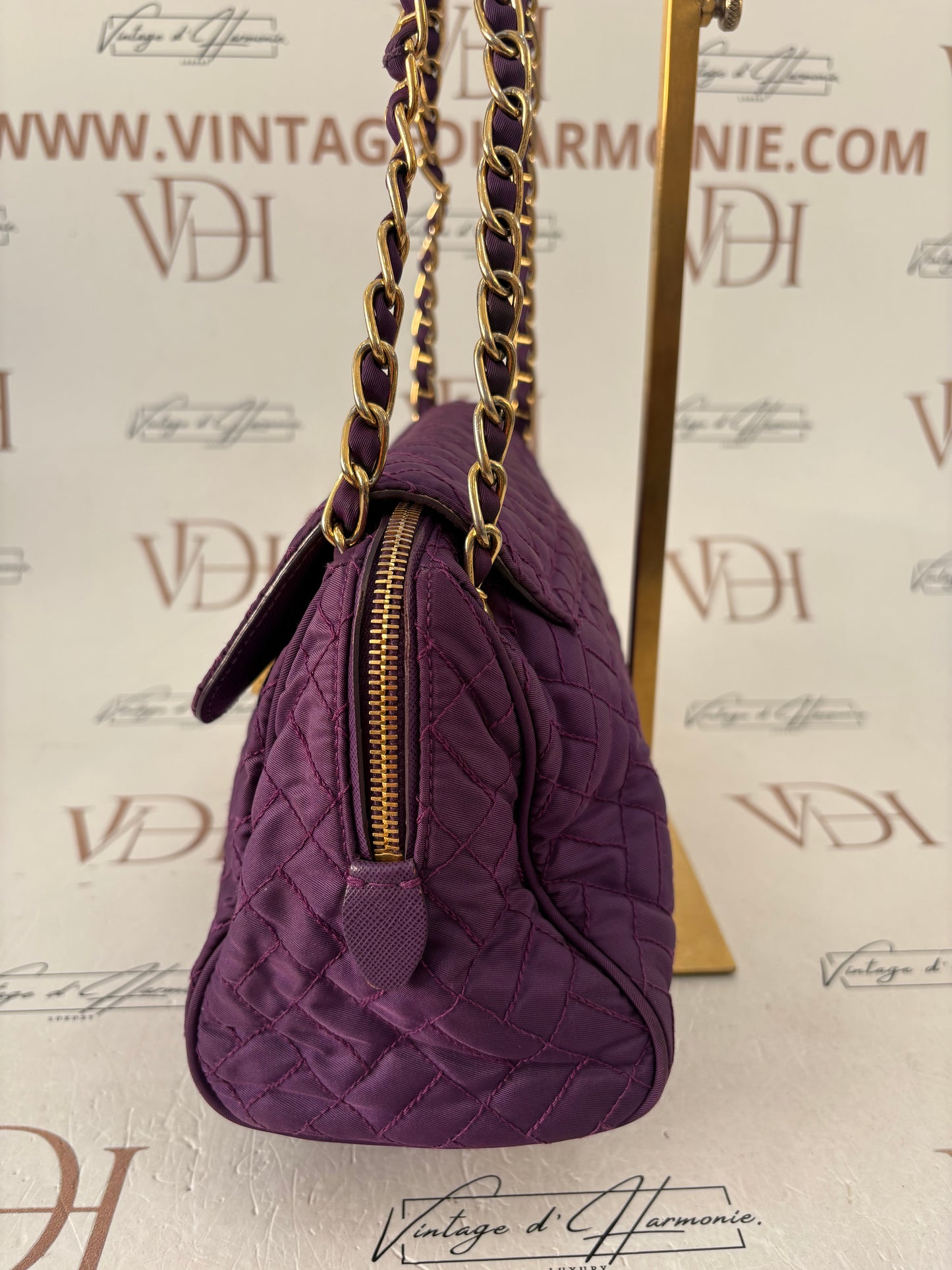 383868 - Prada Purple