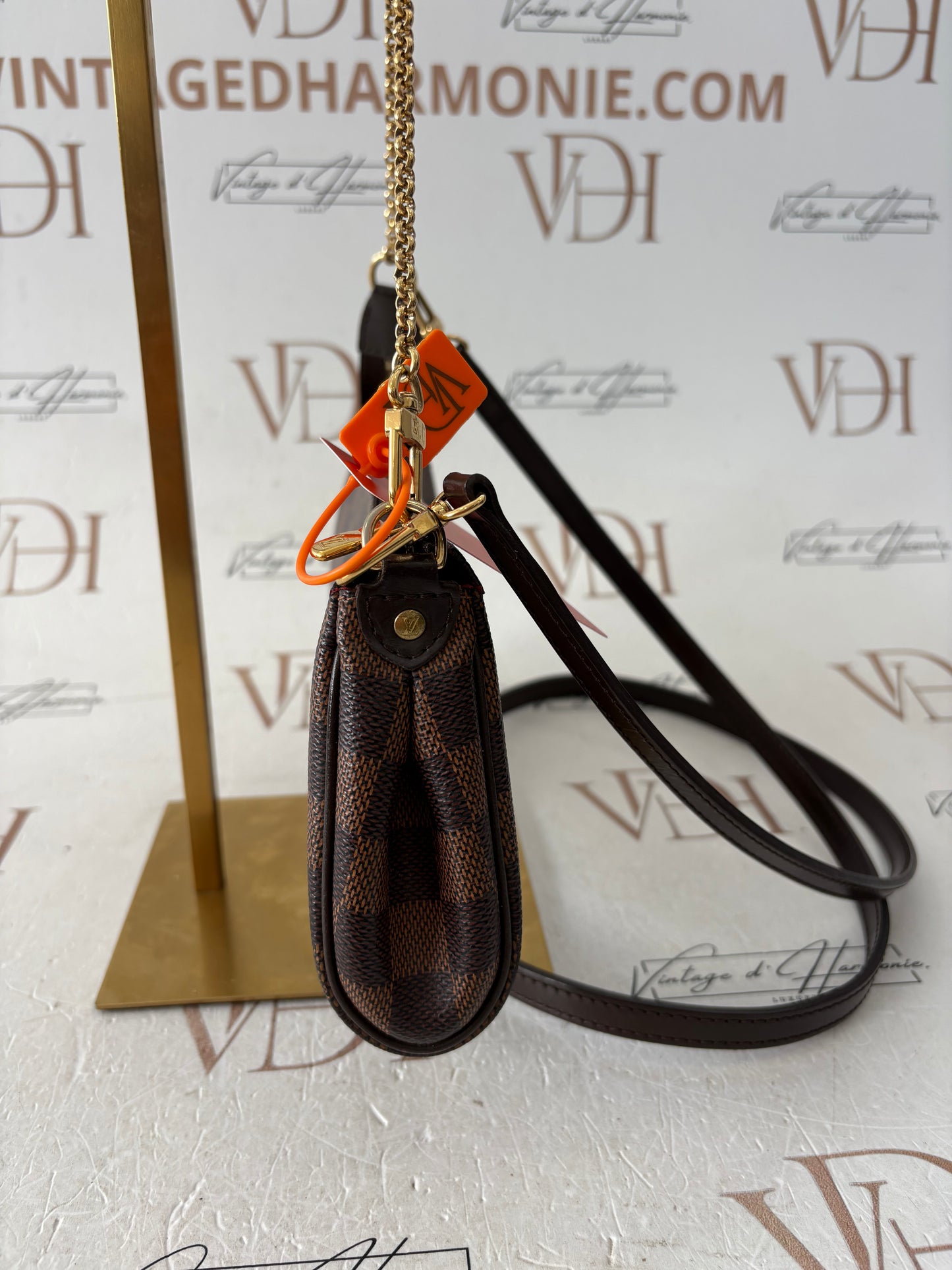 018410 - Louis Vuitton Eva