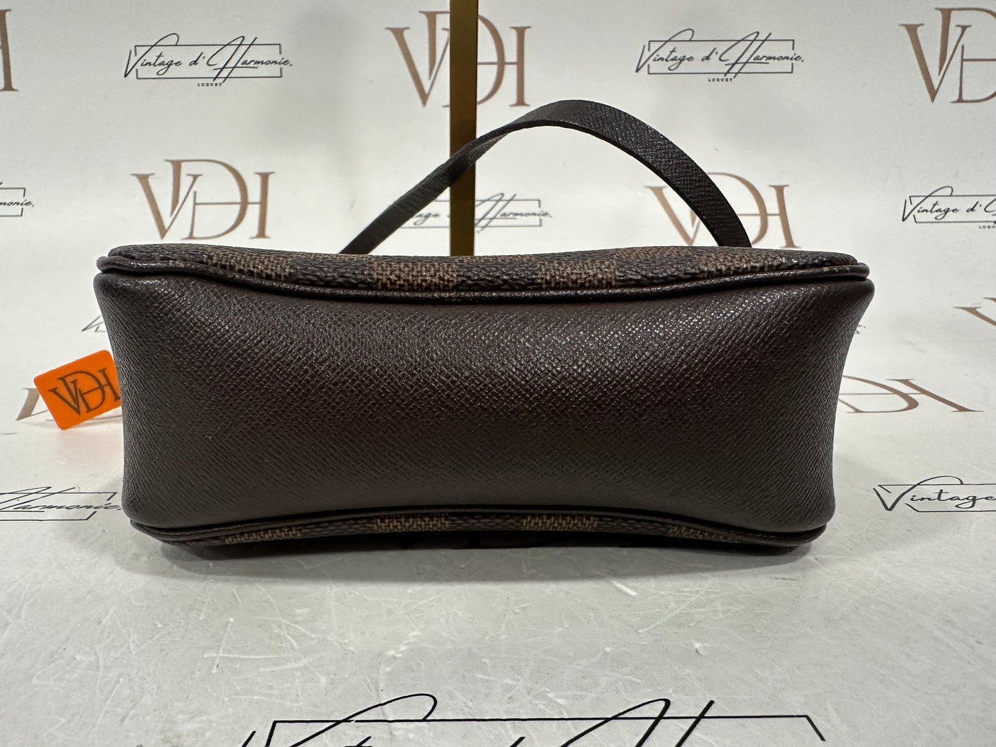 016900 - Louis Vuitton Trousse