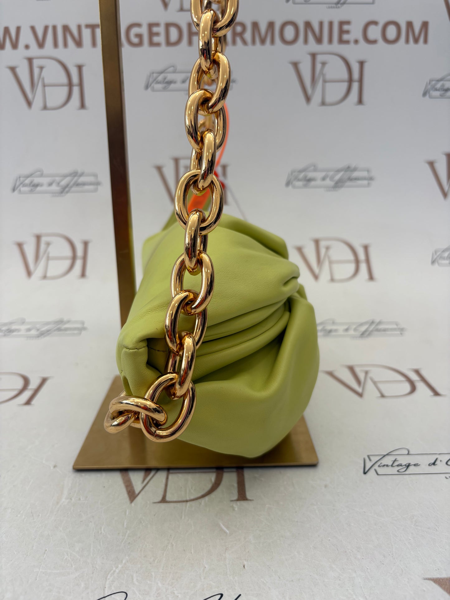 383654 - Bottega Veneta The Pouch