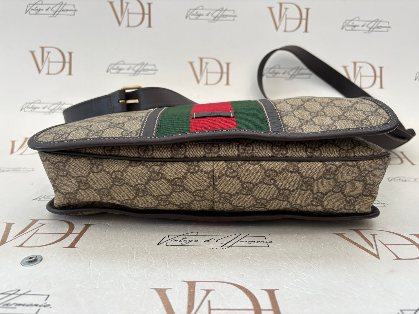 383425 - Gucci Messenger