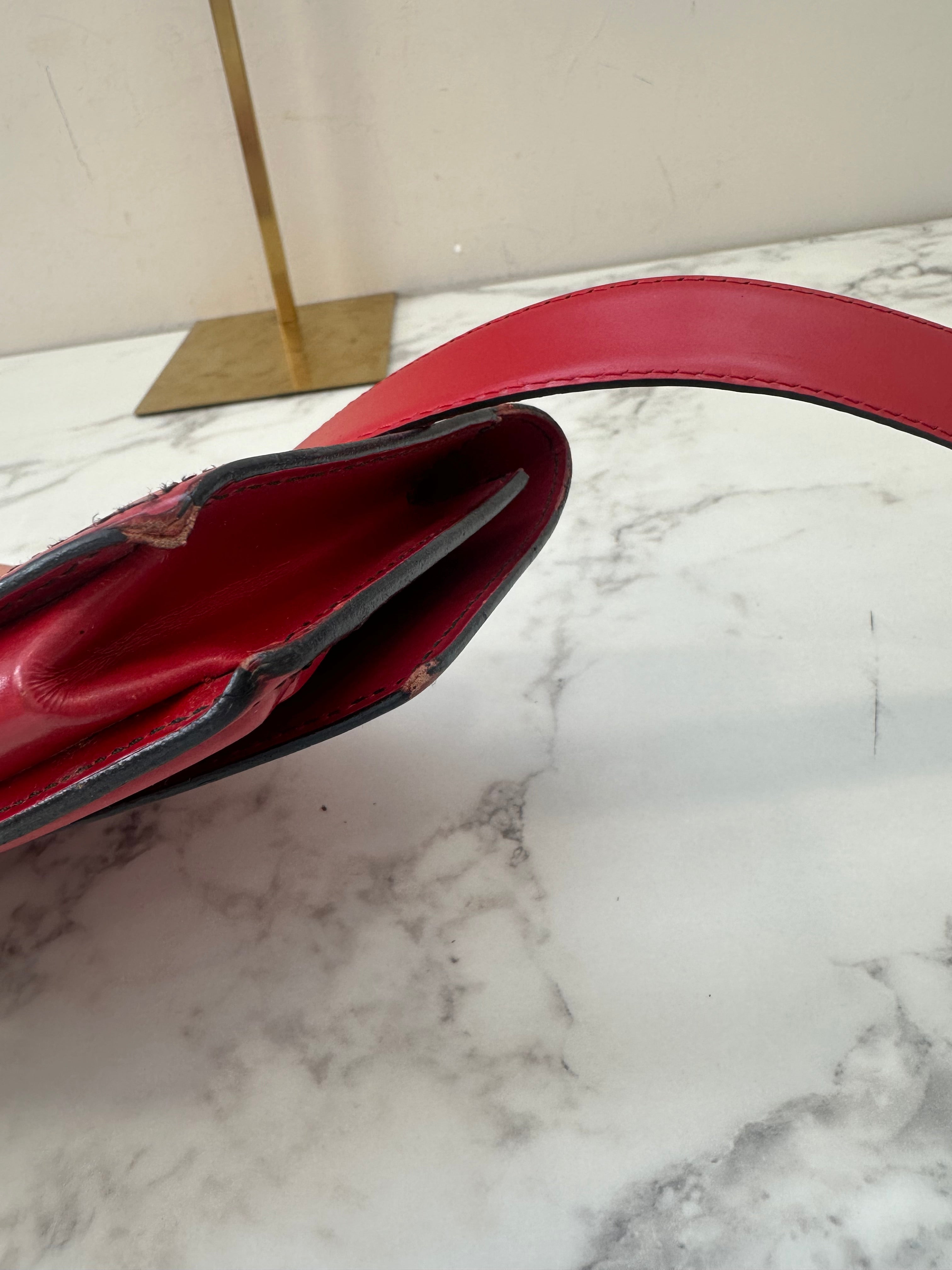 Louis Vuitton Epi pochette ceinture tilsit pouch