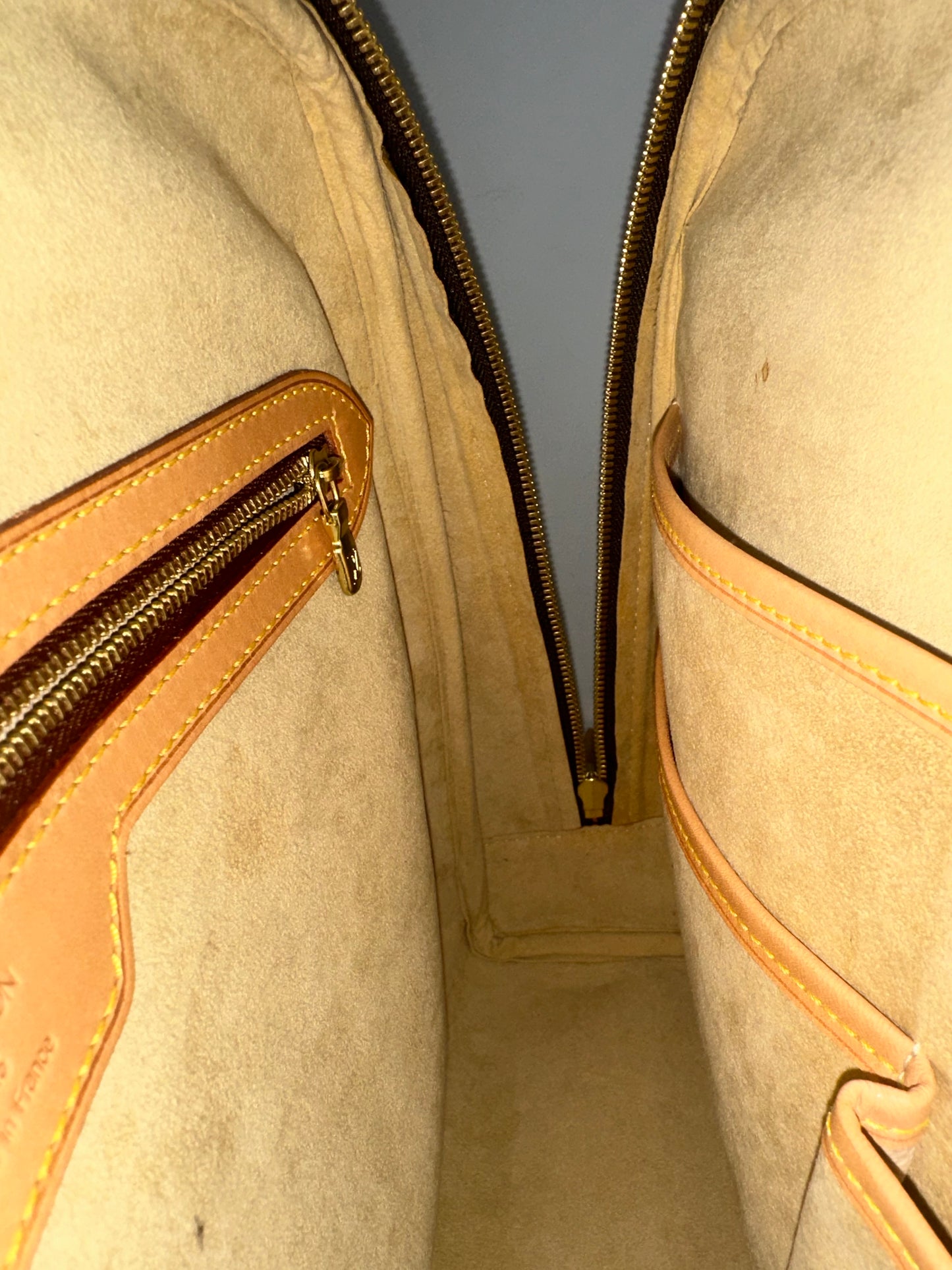 Louis Vuitton Rivoli