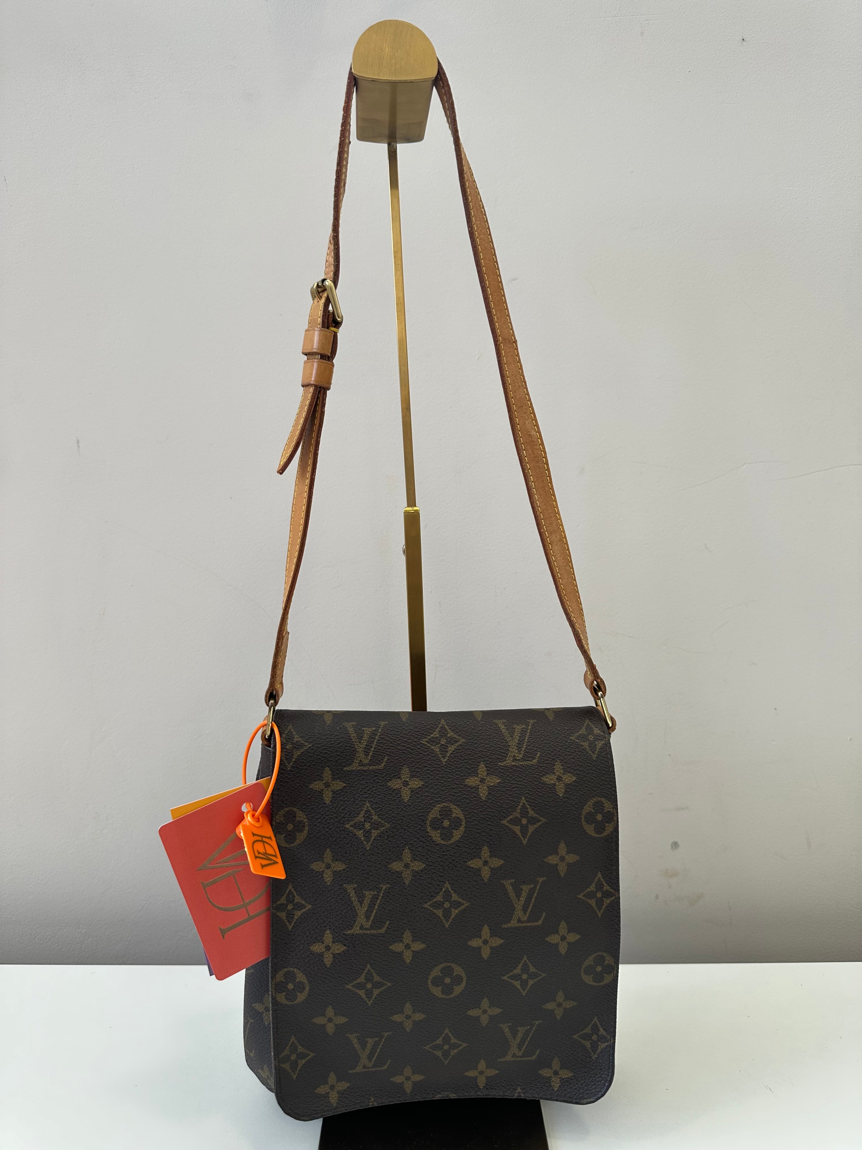 Louis Vuitton Musette Salsa