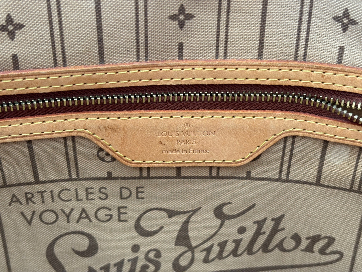 018855 - Louis Vuitton Neverfull PM