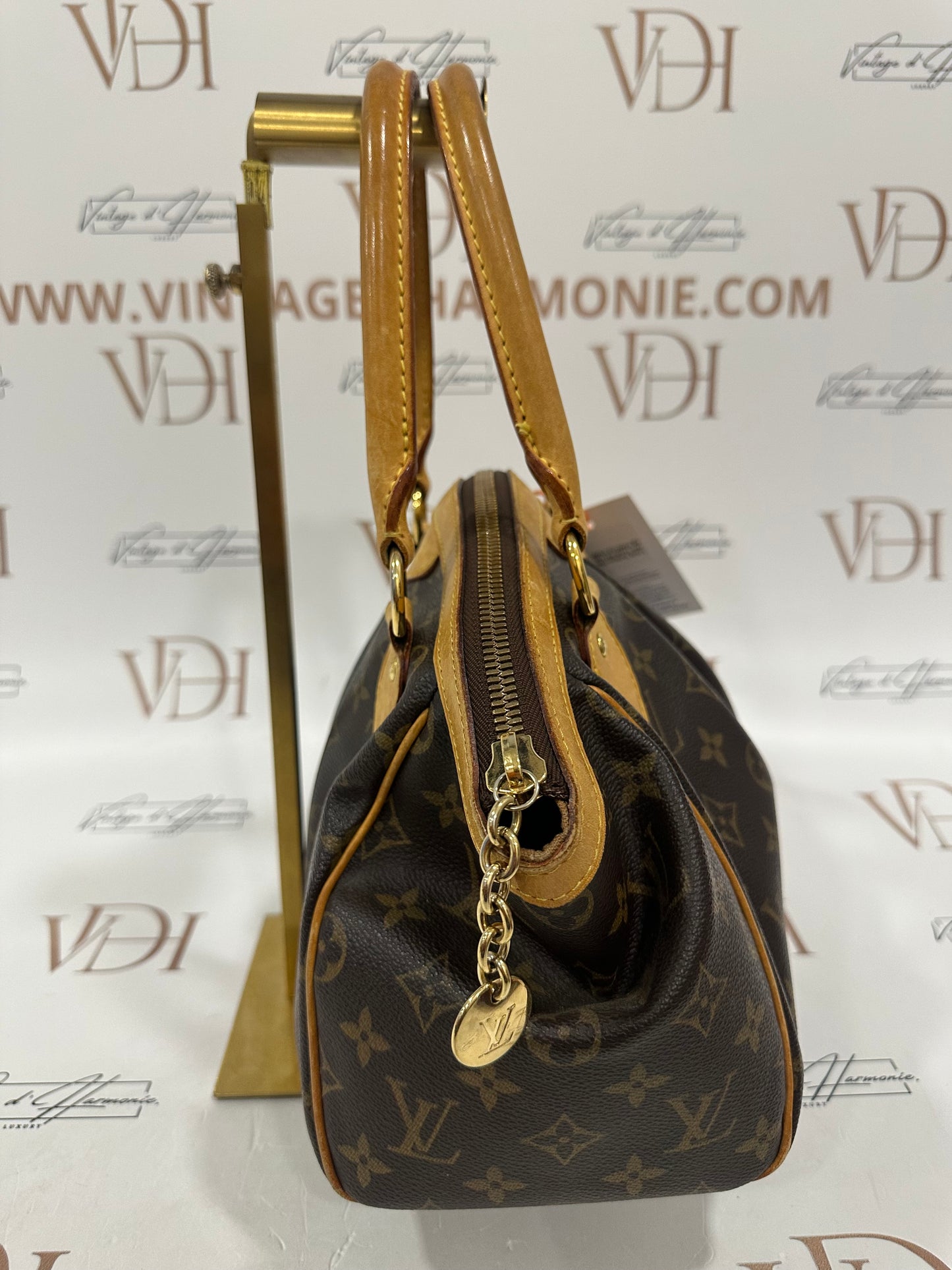 017980 - Louis Vuitton Tivoli PM