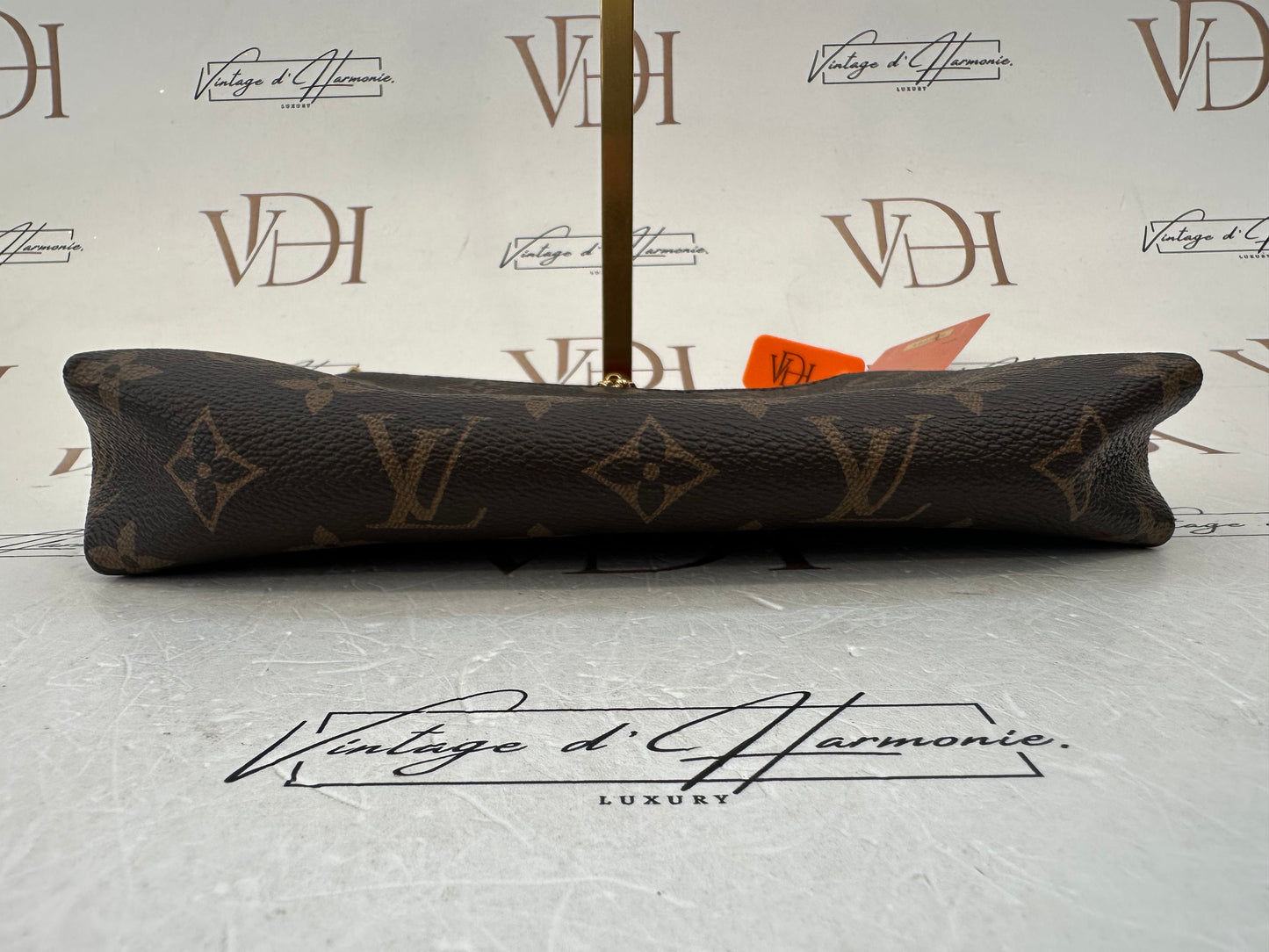 382894 - Louis Vuitton Pallas
