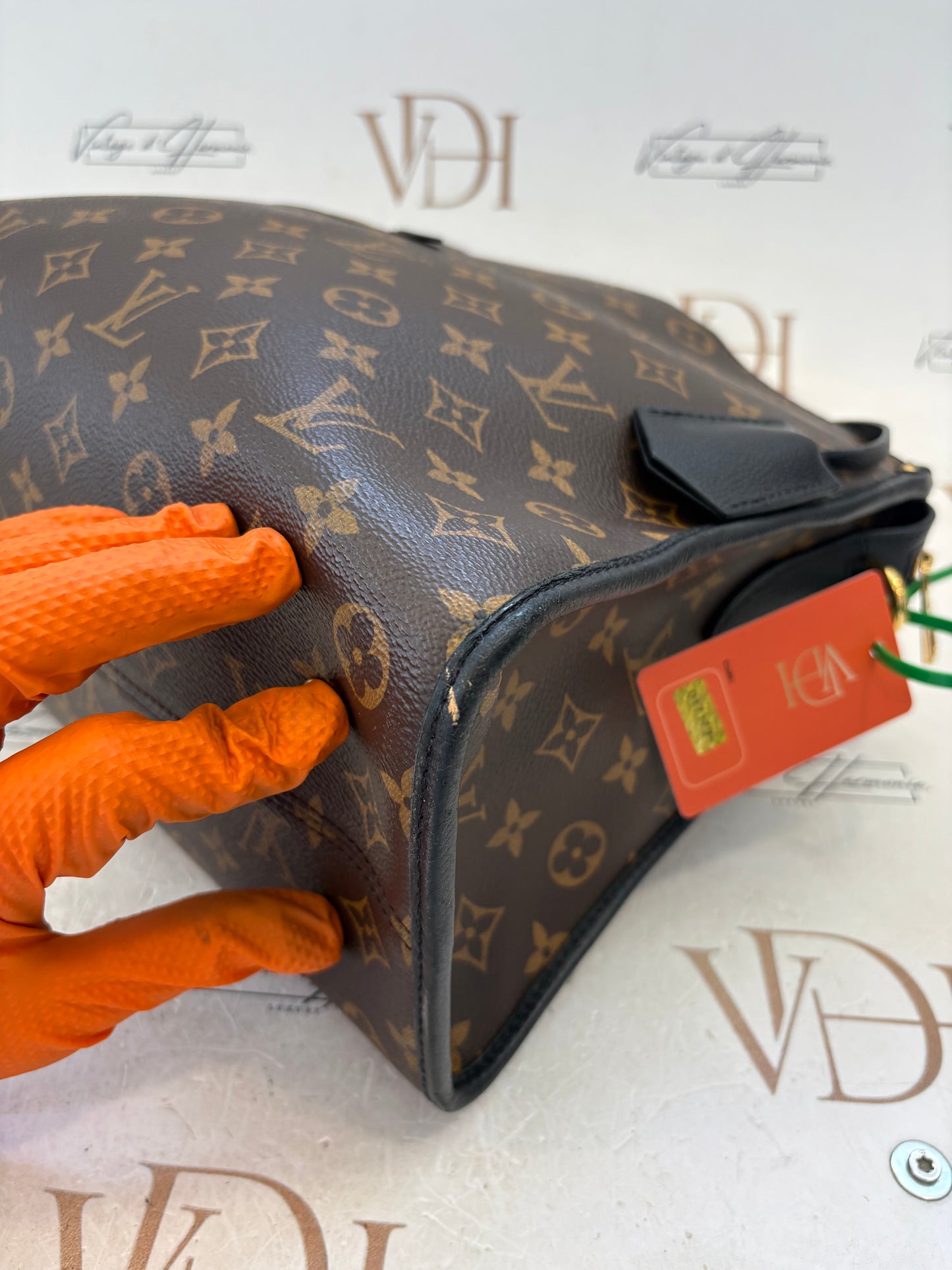 017179 - Louis Vuitton Popincourt MM