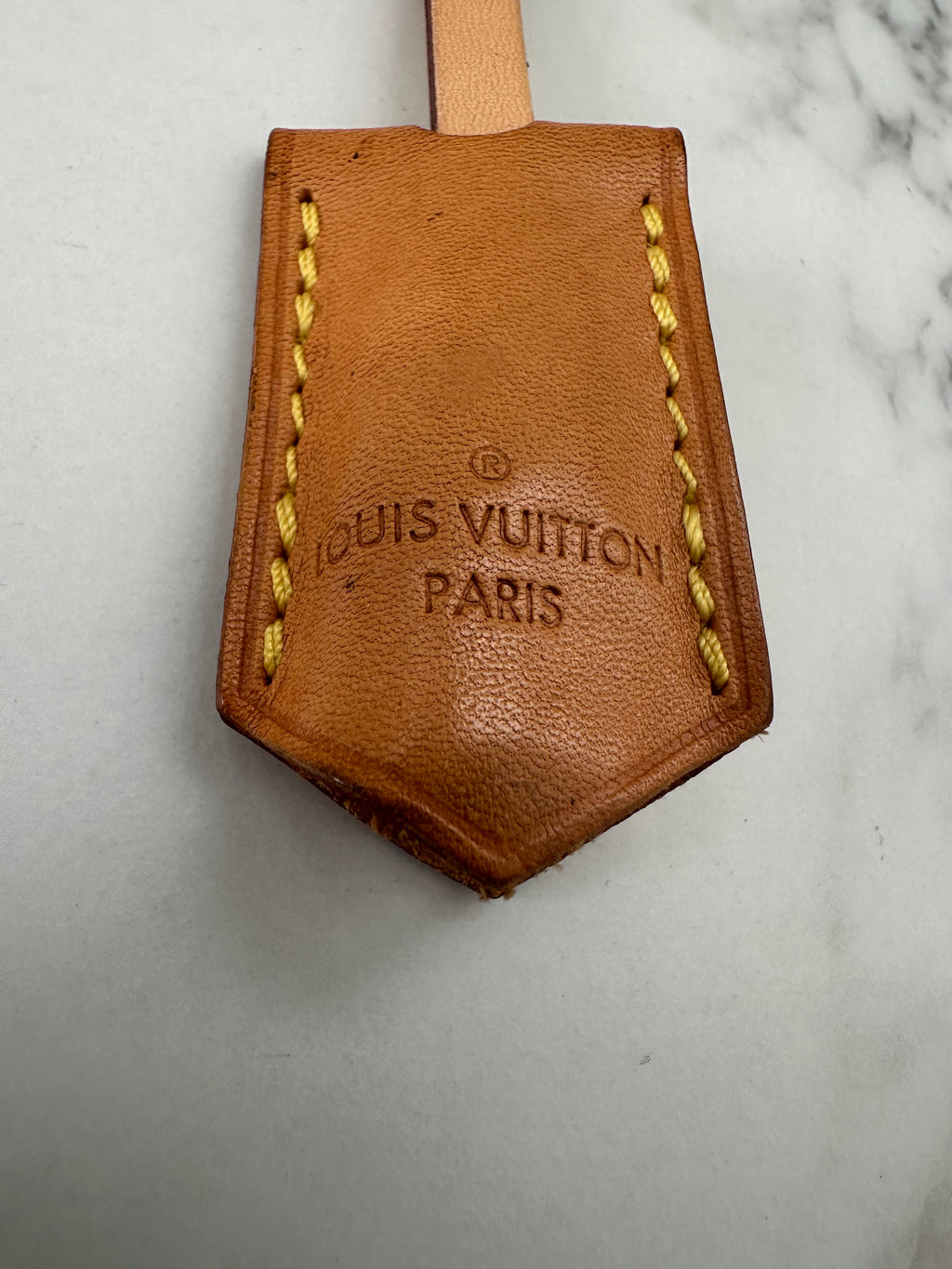 Louis Vuitton Clochette in Vacchetta
