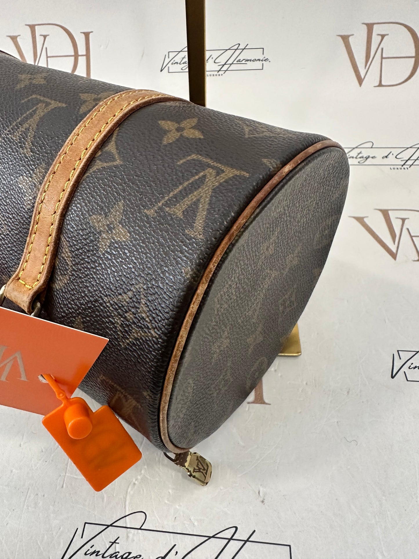 017760 - Louis Vuitton Papillon 26