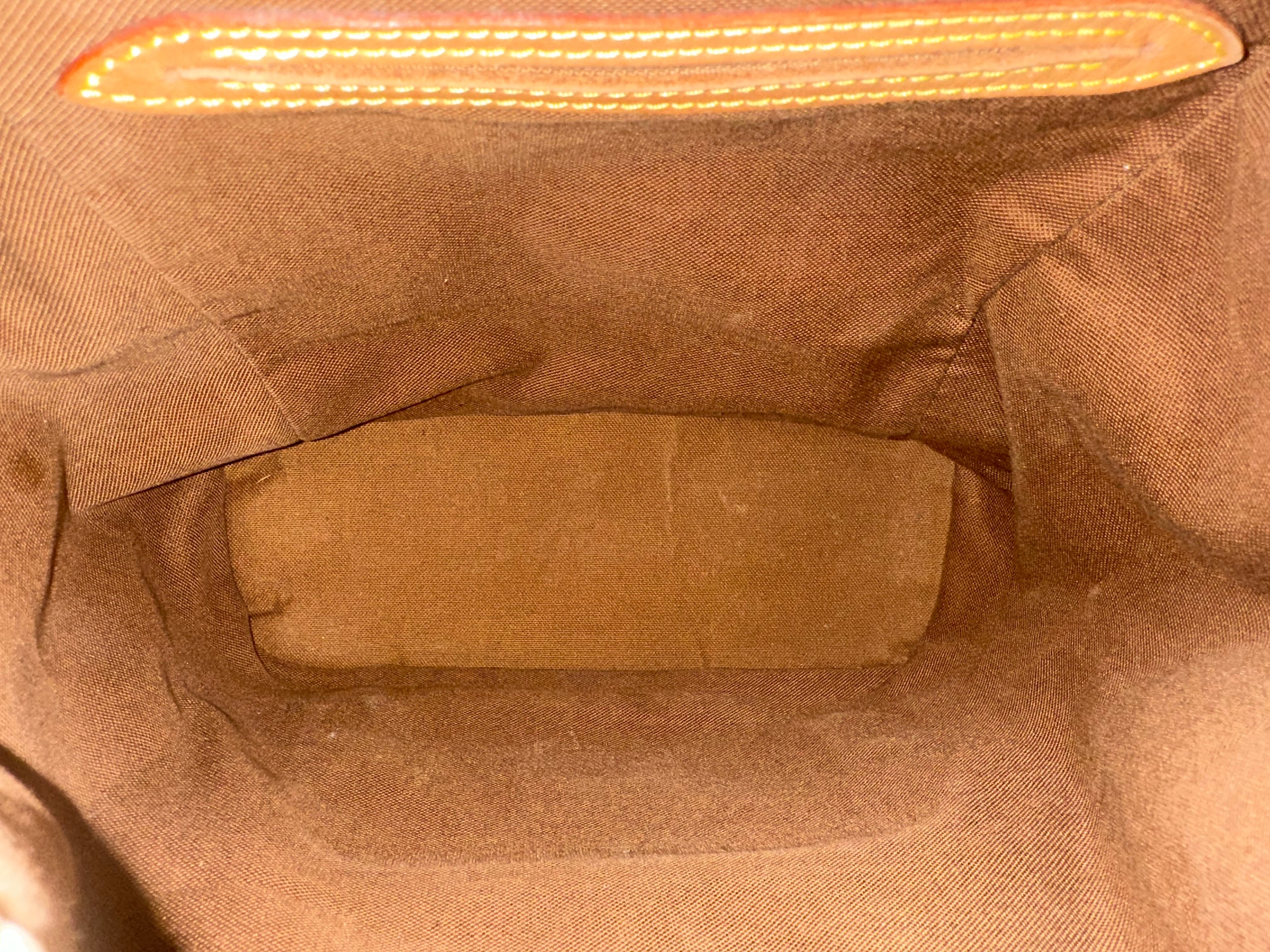 Louis Vuitton Montsouris MM