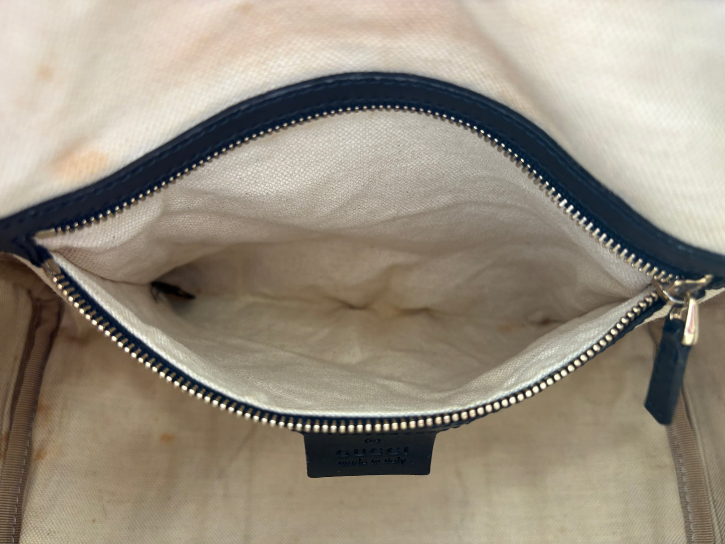 201054 - Gucci Bauletto