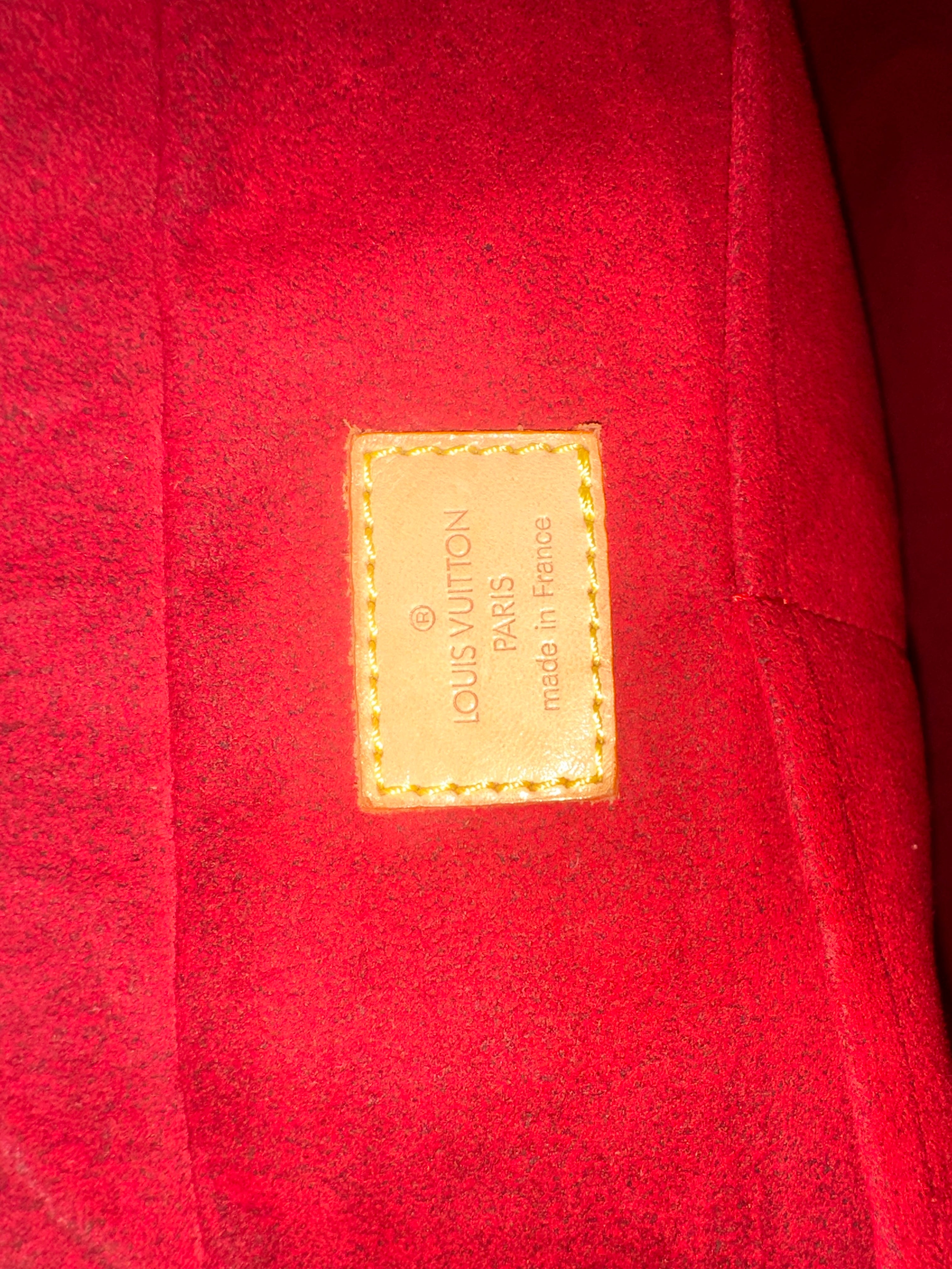 Louis Vuitton Exanthri cite