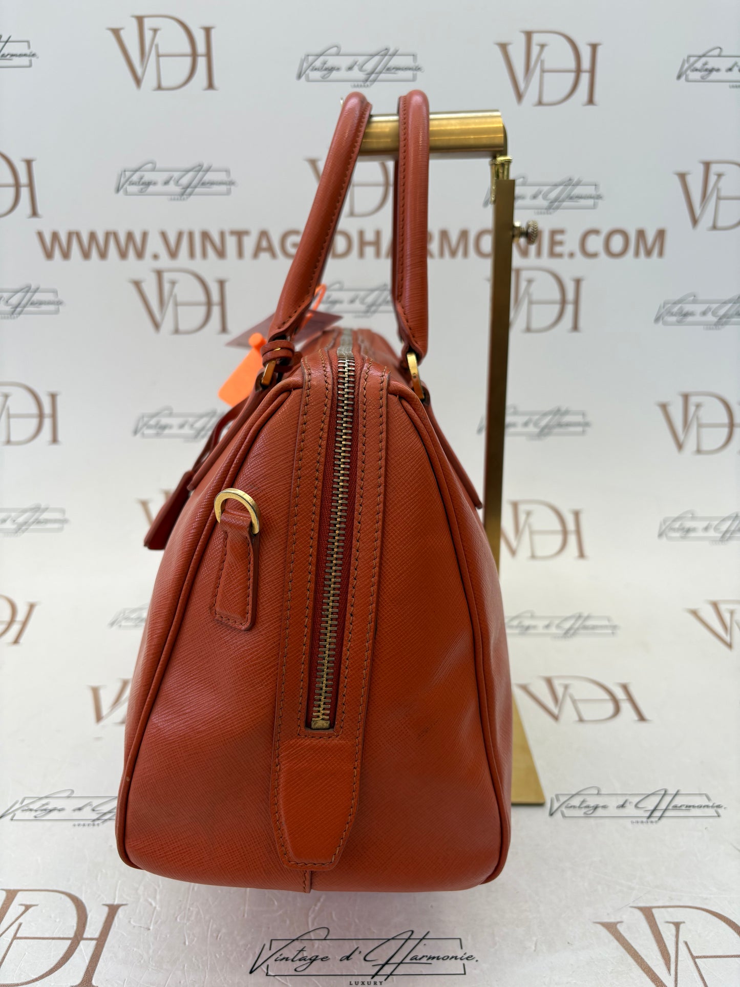 383520 - Prada Orange