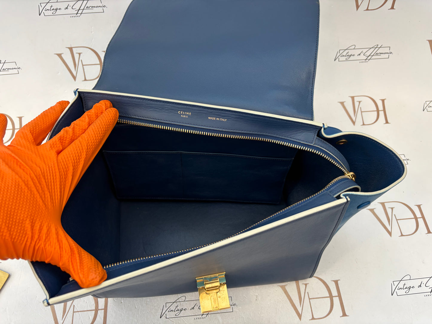 383707 - Céline Trapeze