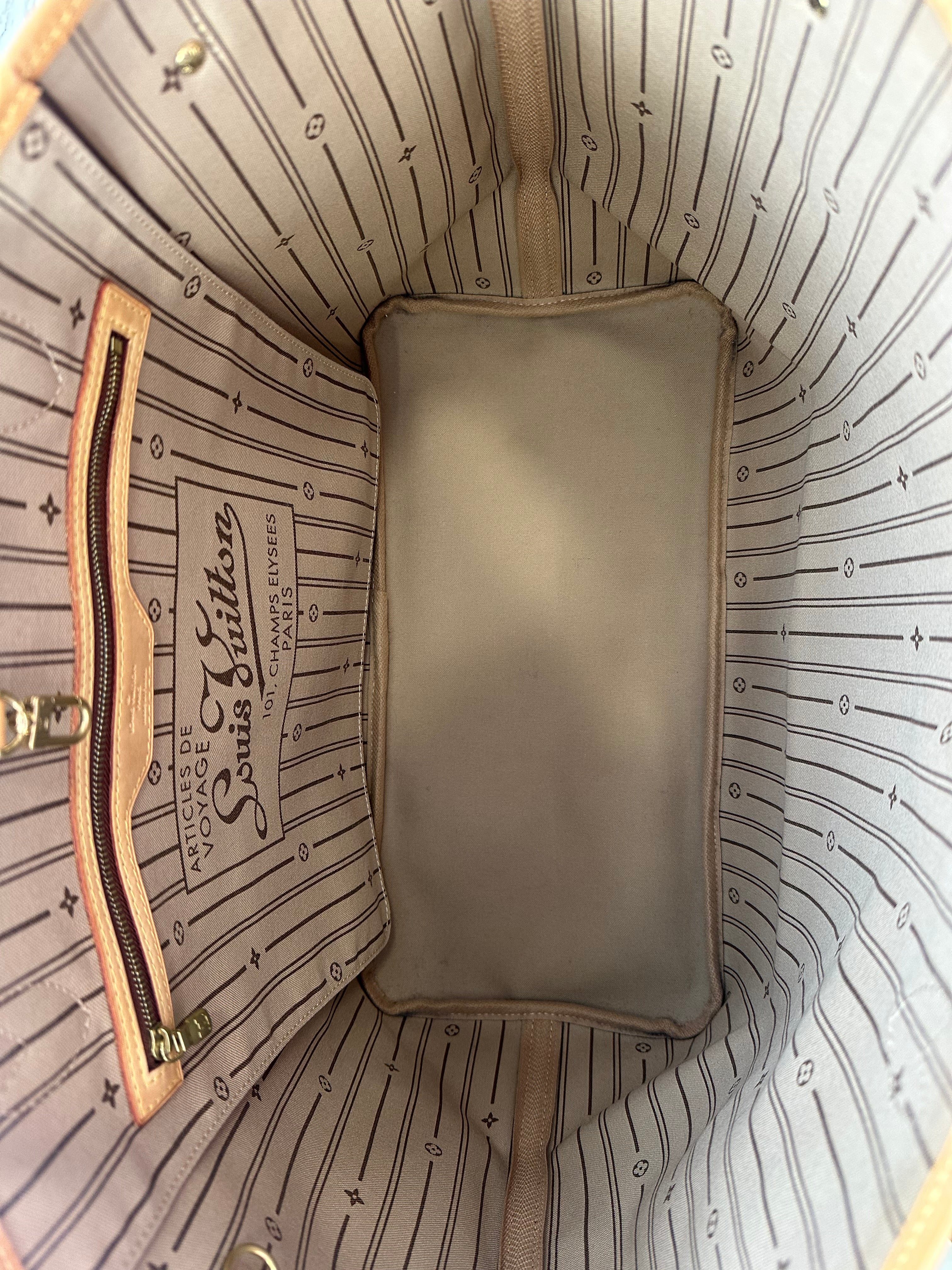 Louis Vuitton Neverfull