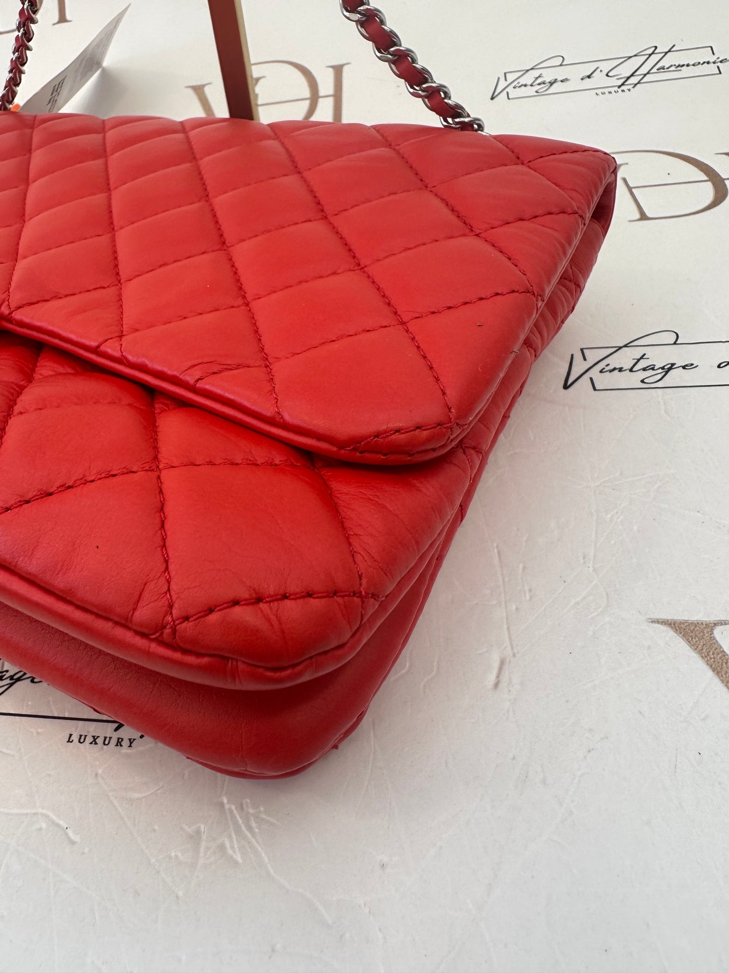 017898 - Chanel Red Lambskin