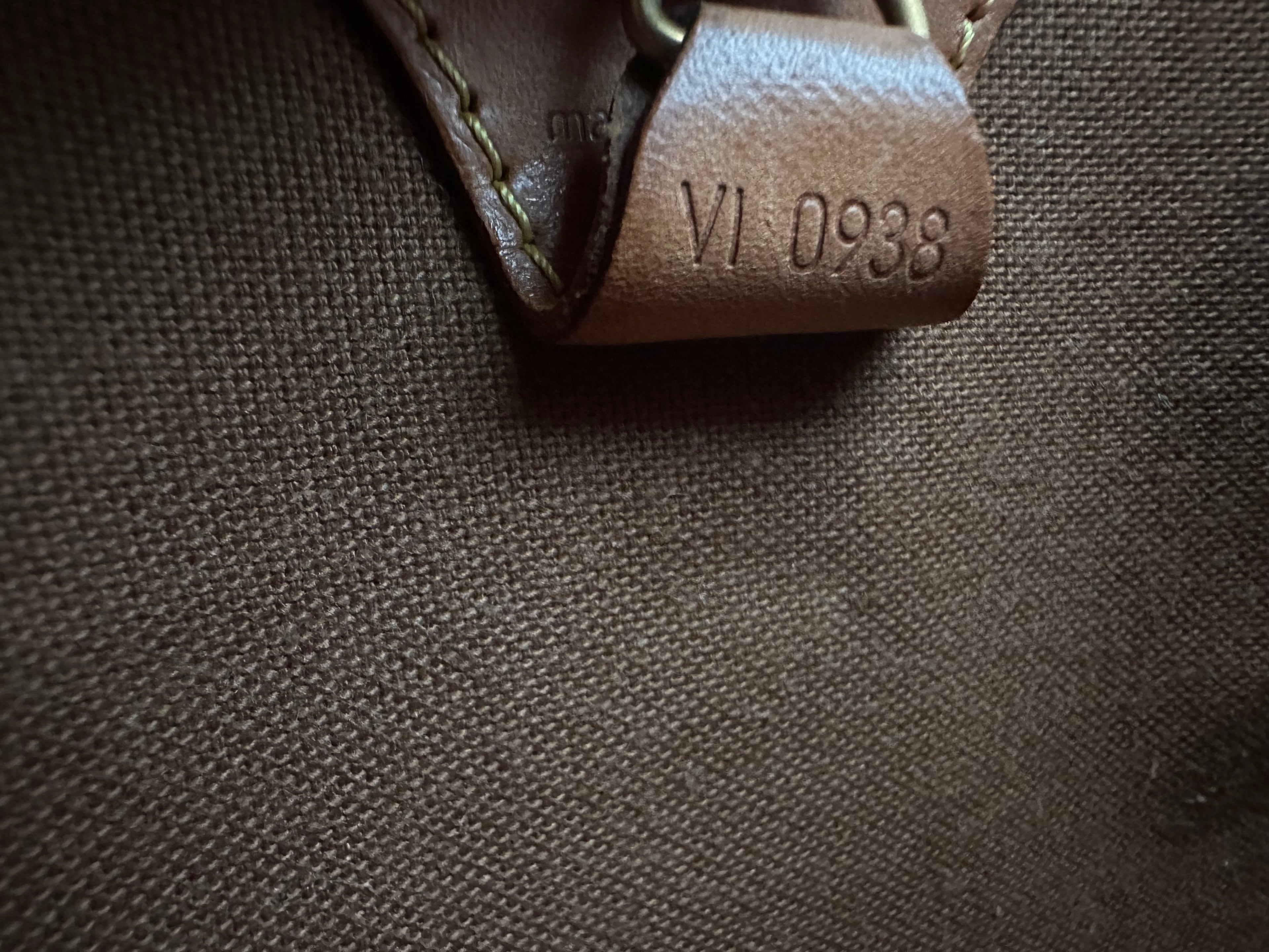 Louis Vuitton Ellipse PM