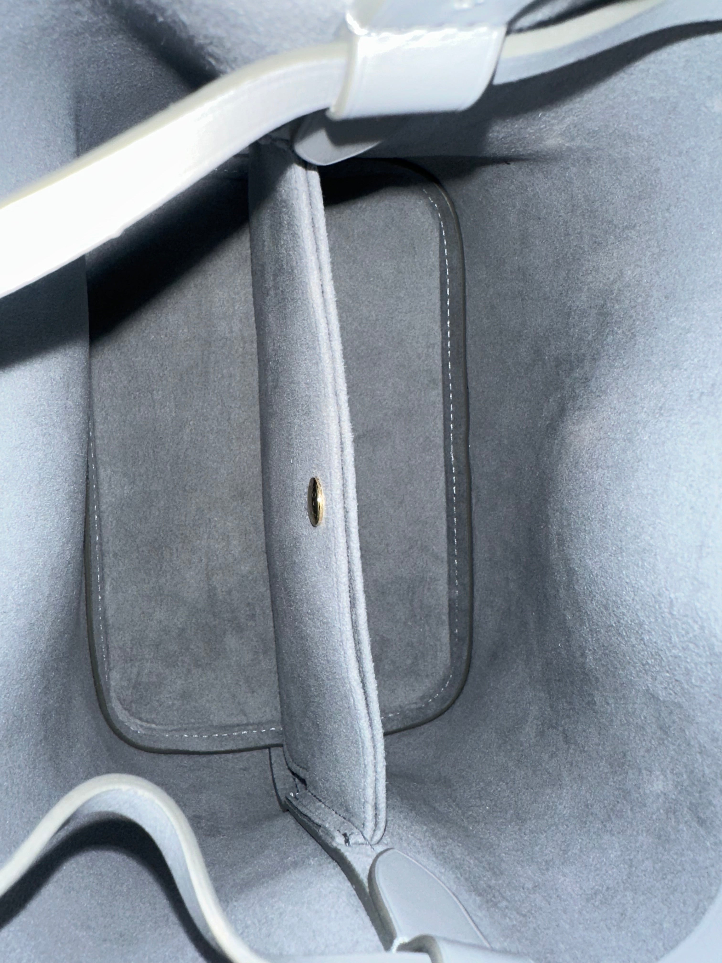 Louis Vuitton NeoNoé Gray