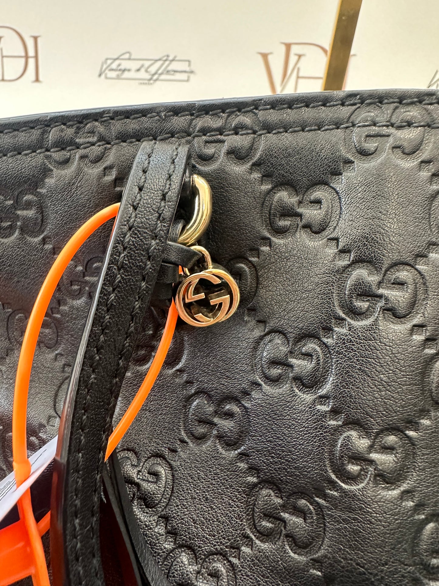 382227 - Gucci Bree
