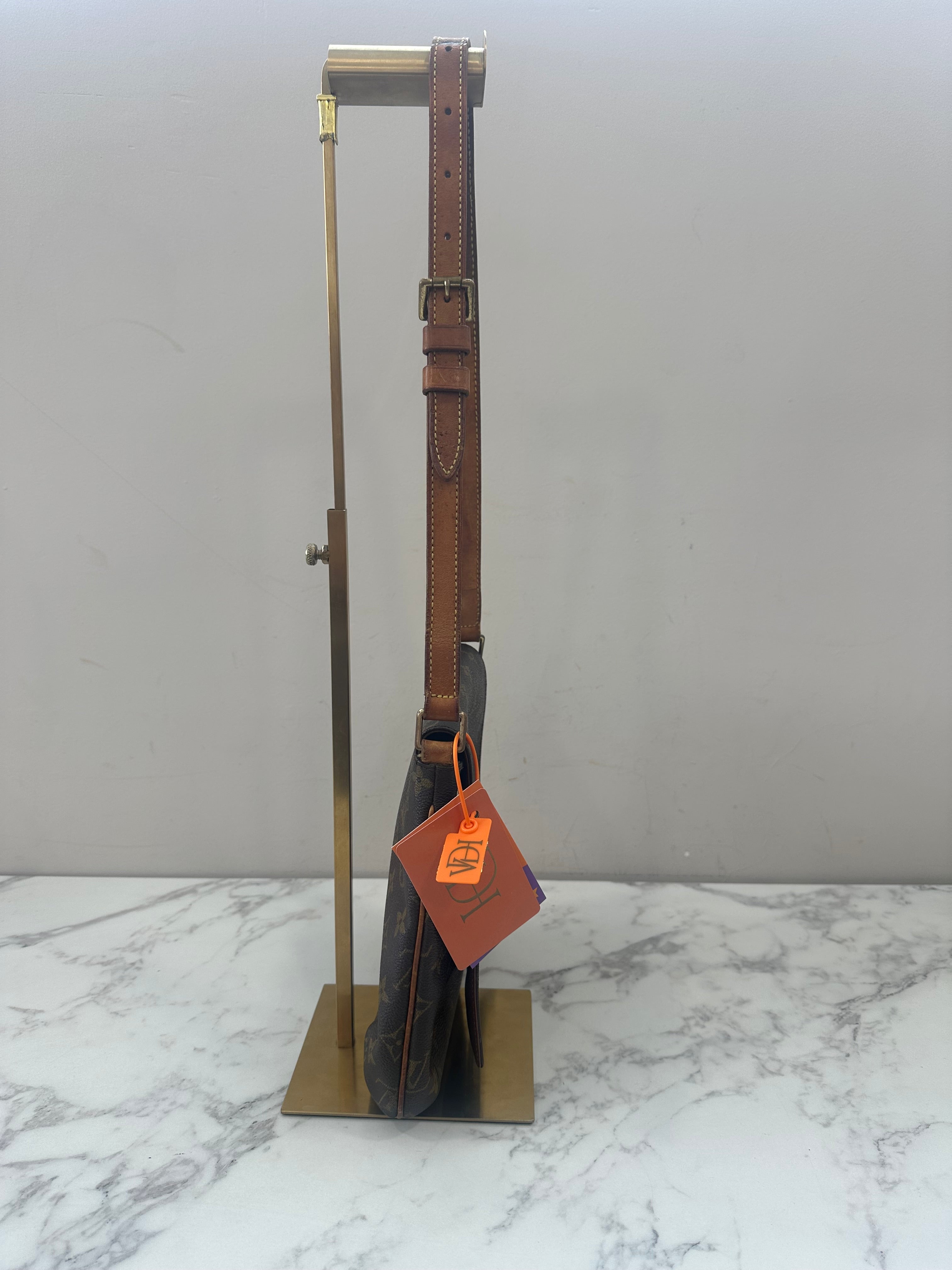 Louis Vuitton Musette Salsa