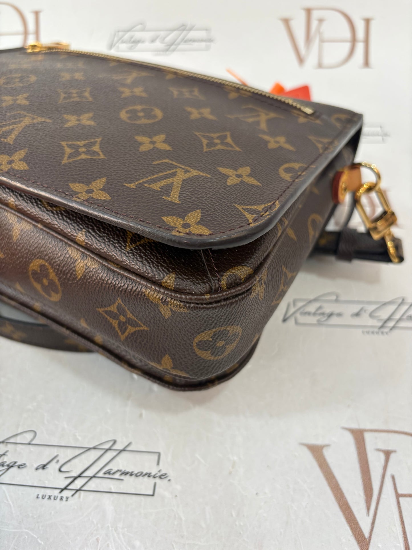 383645 - Louis Vuitton Metis