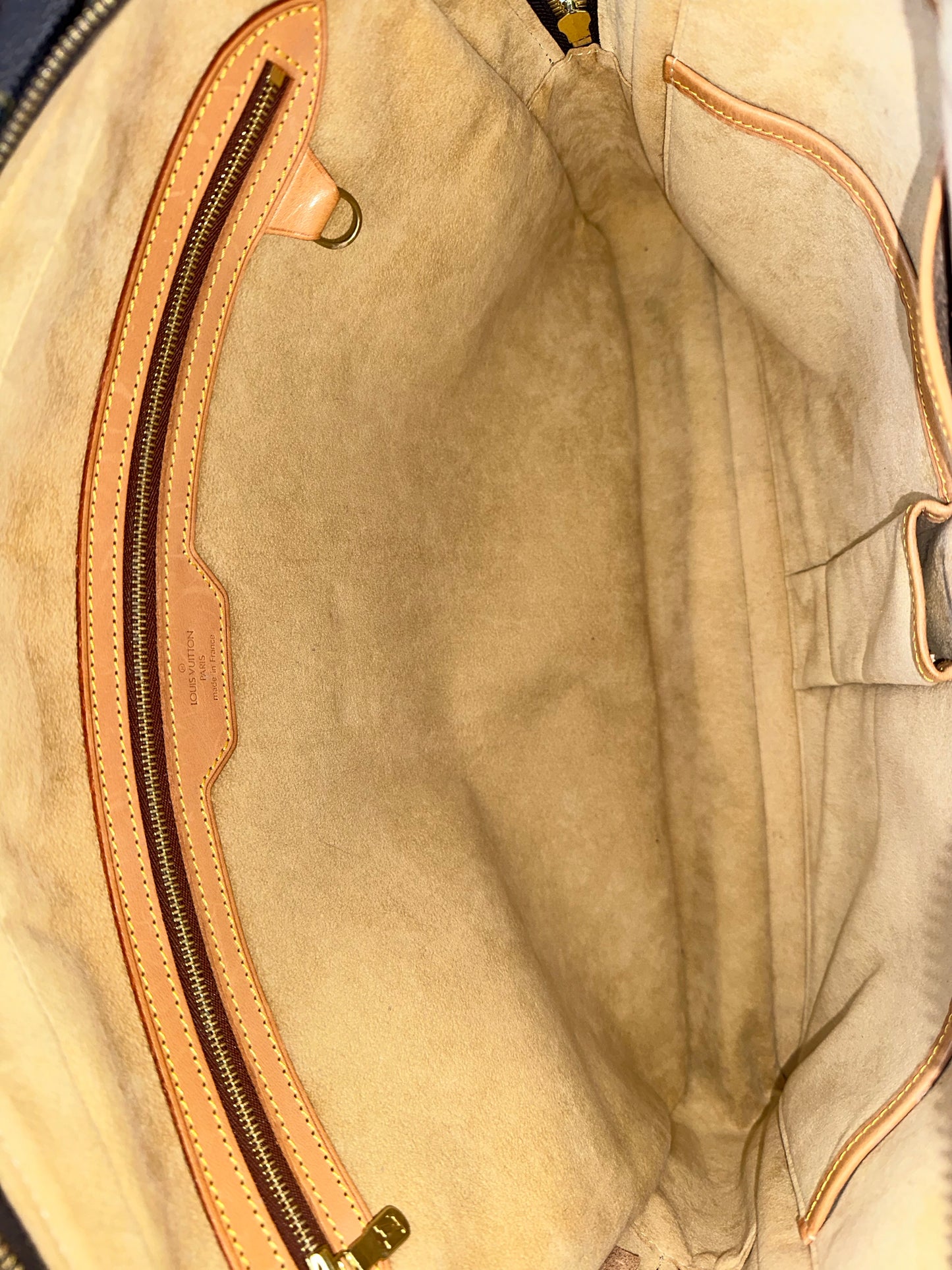Louis Vuitton Porte Document Voyage