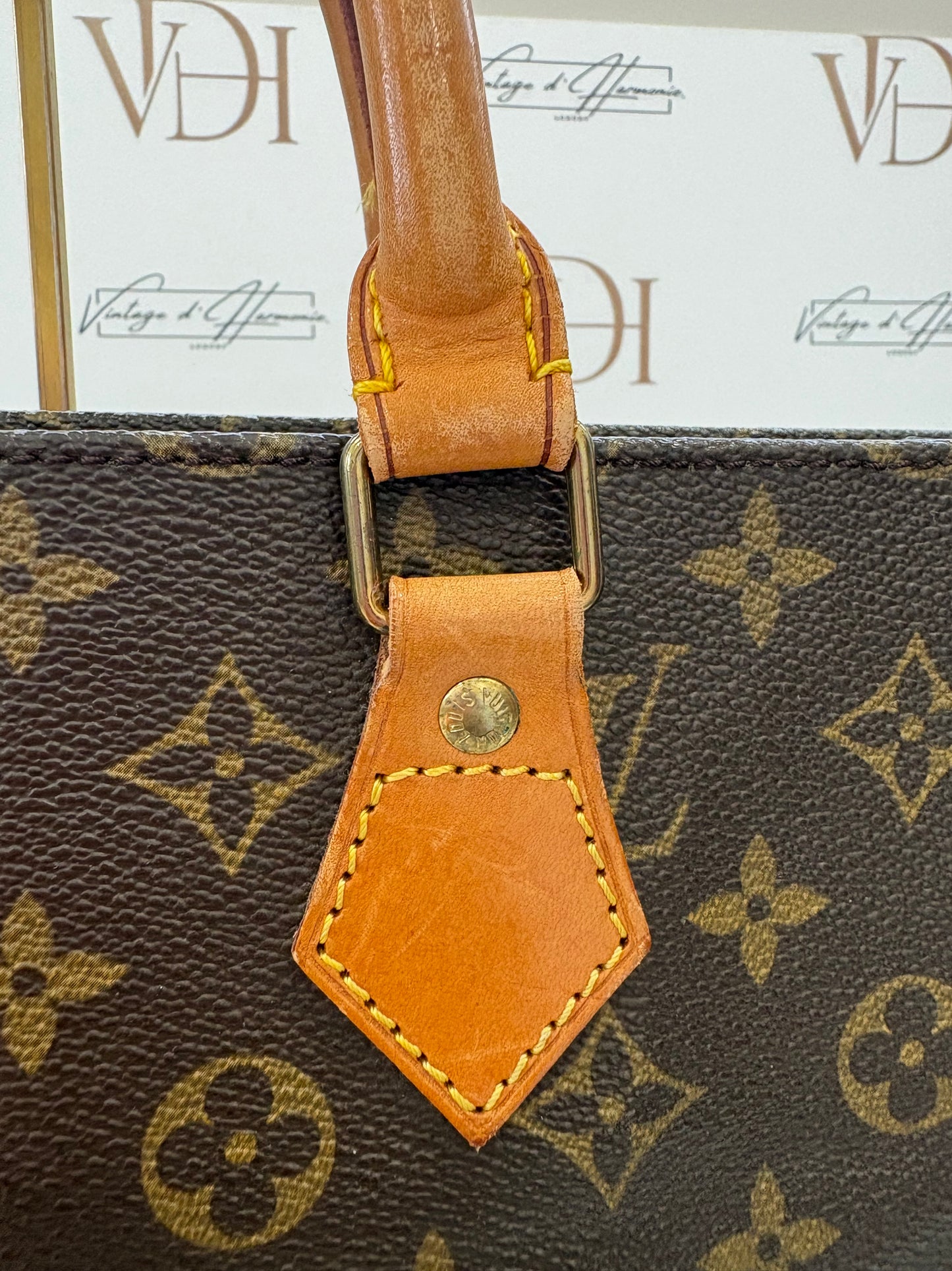 016918 - Louis Vuitton Sac Plat