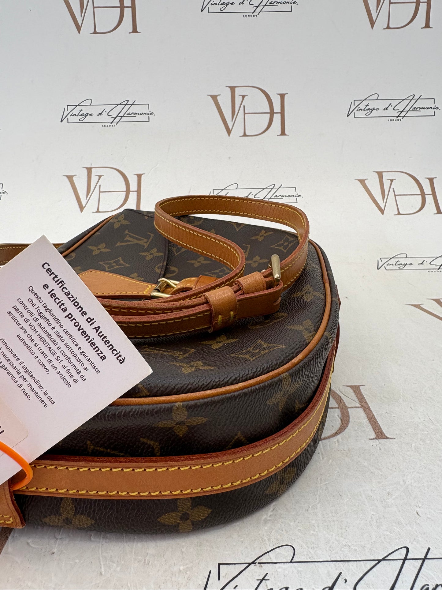 018713 - Louis Vuitton Jeune Fille