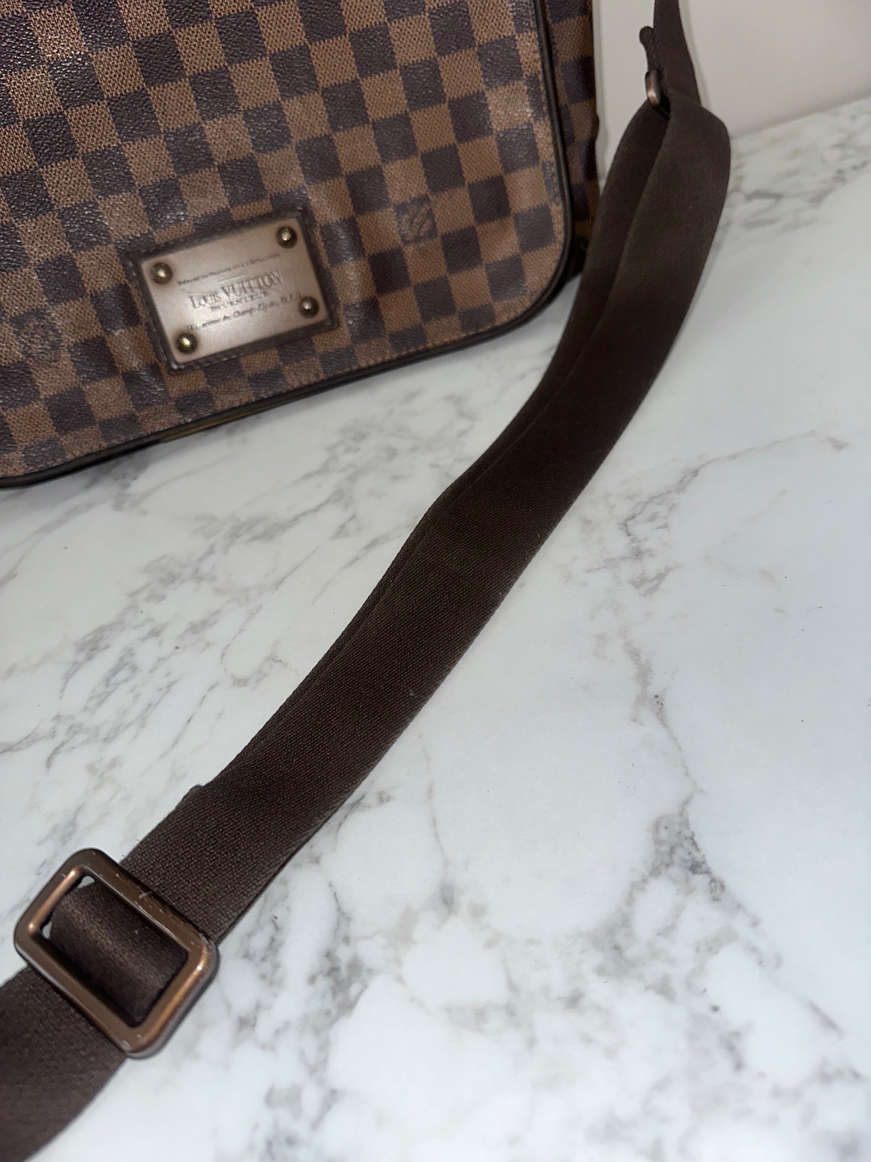 Louis Vuitton Damier Brooklyn MM