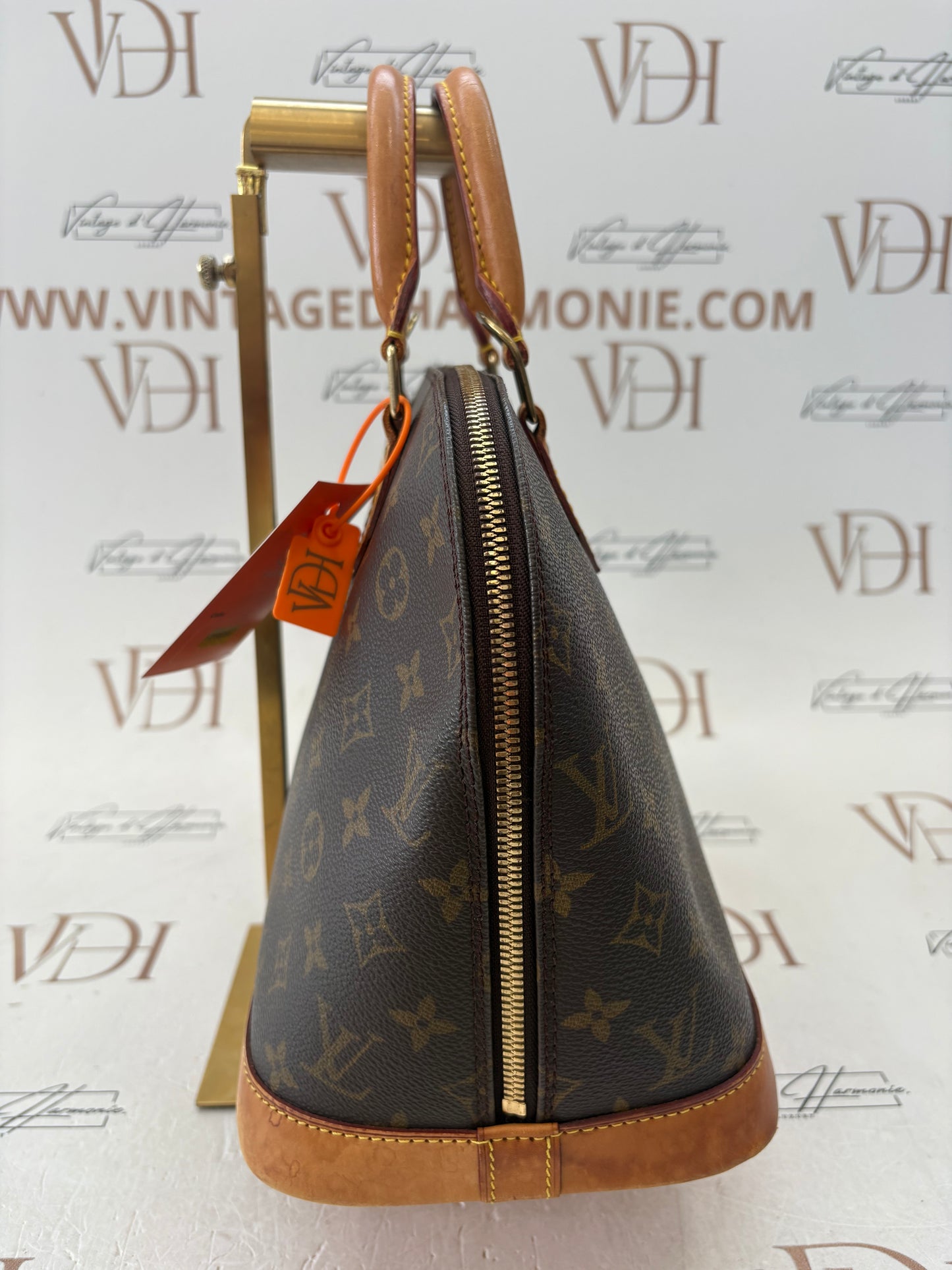 018094 - Louis Vuitton Alma