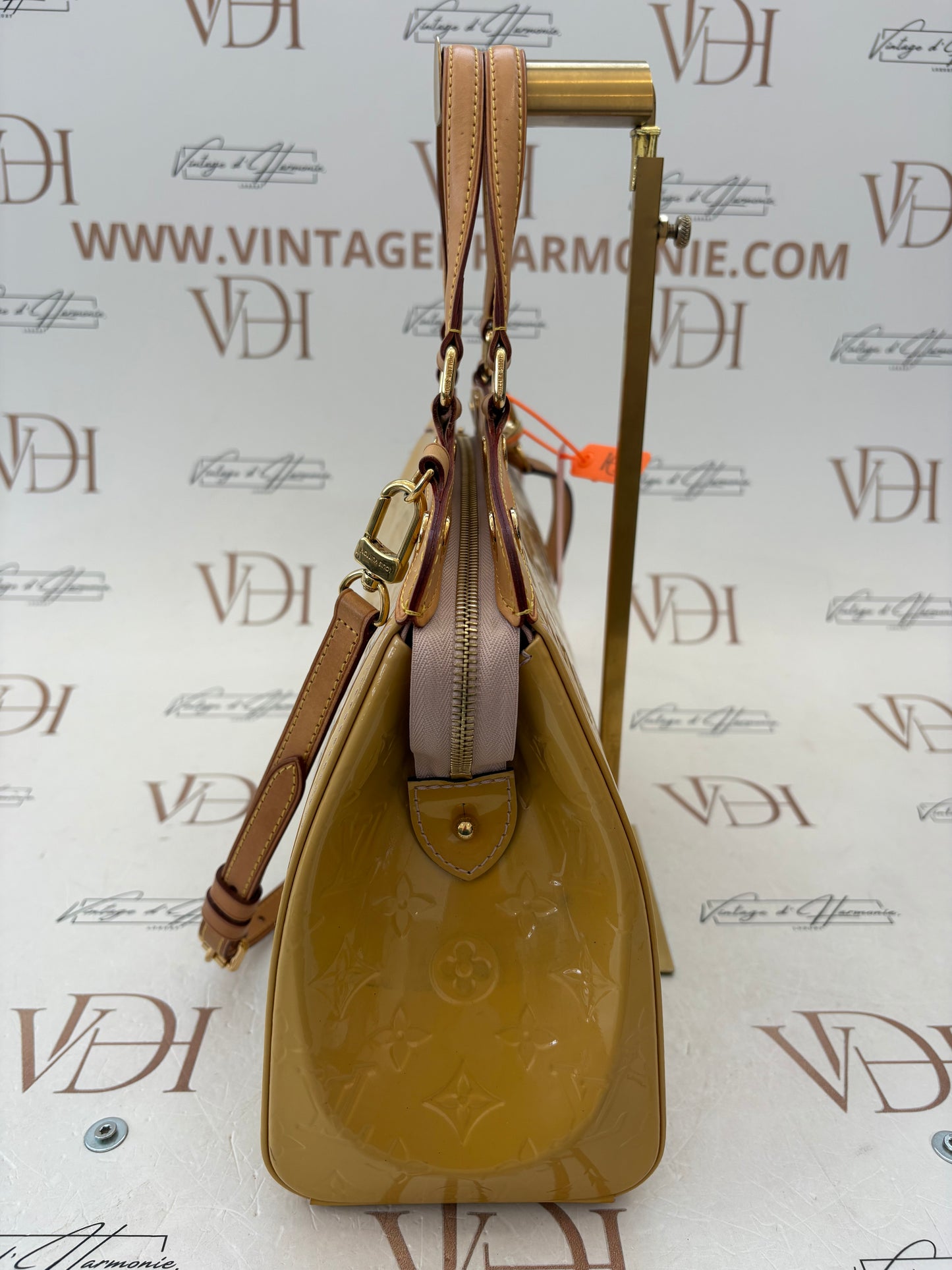 382699 - Louis Vuitton Brea